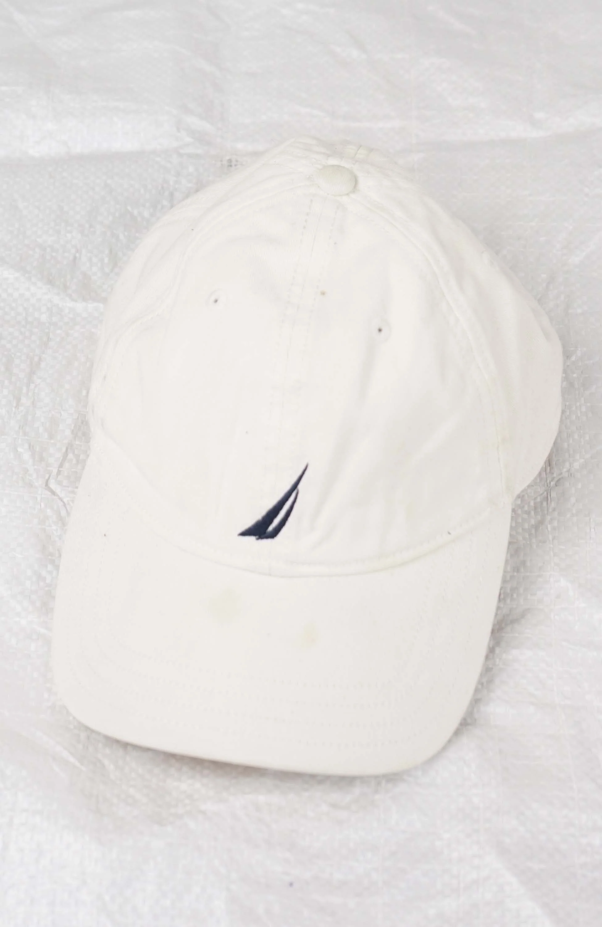 VINTAGE NAUTICA HAT