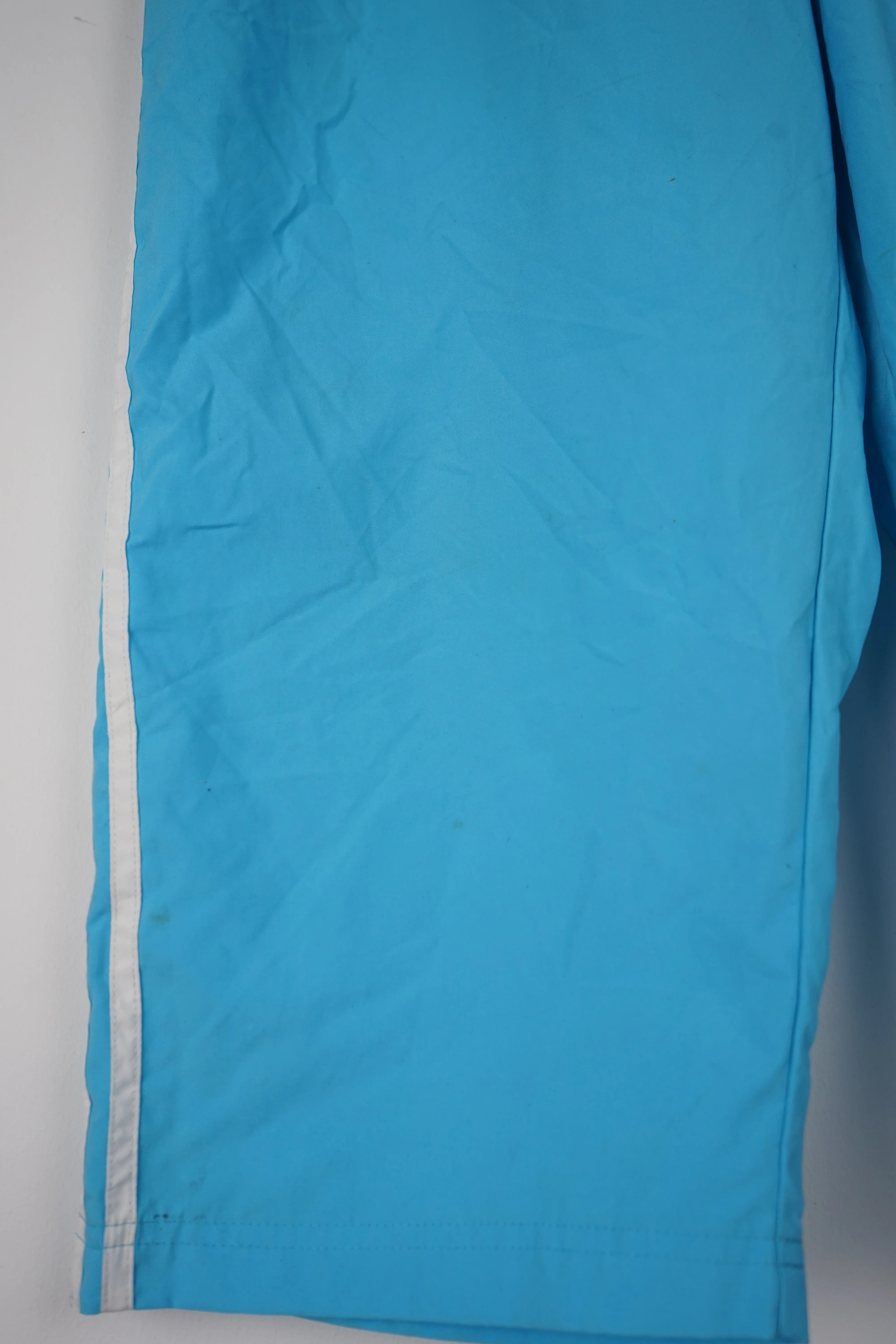 VINTAGE ADIDAS 3/4 TRACK PANT SHORTS (XL) - Image 5