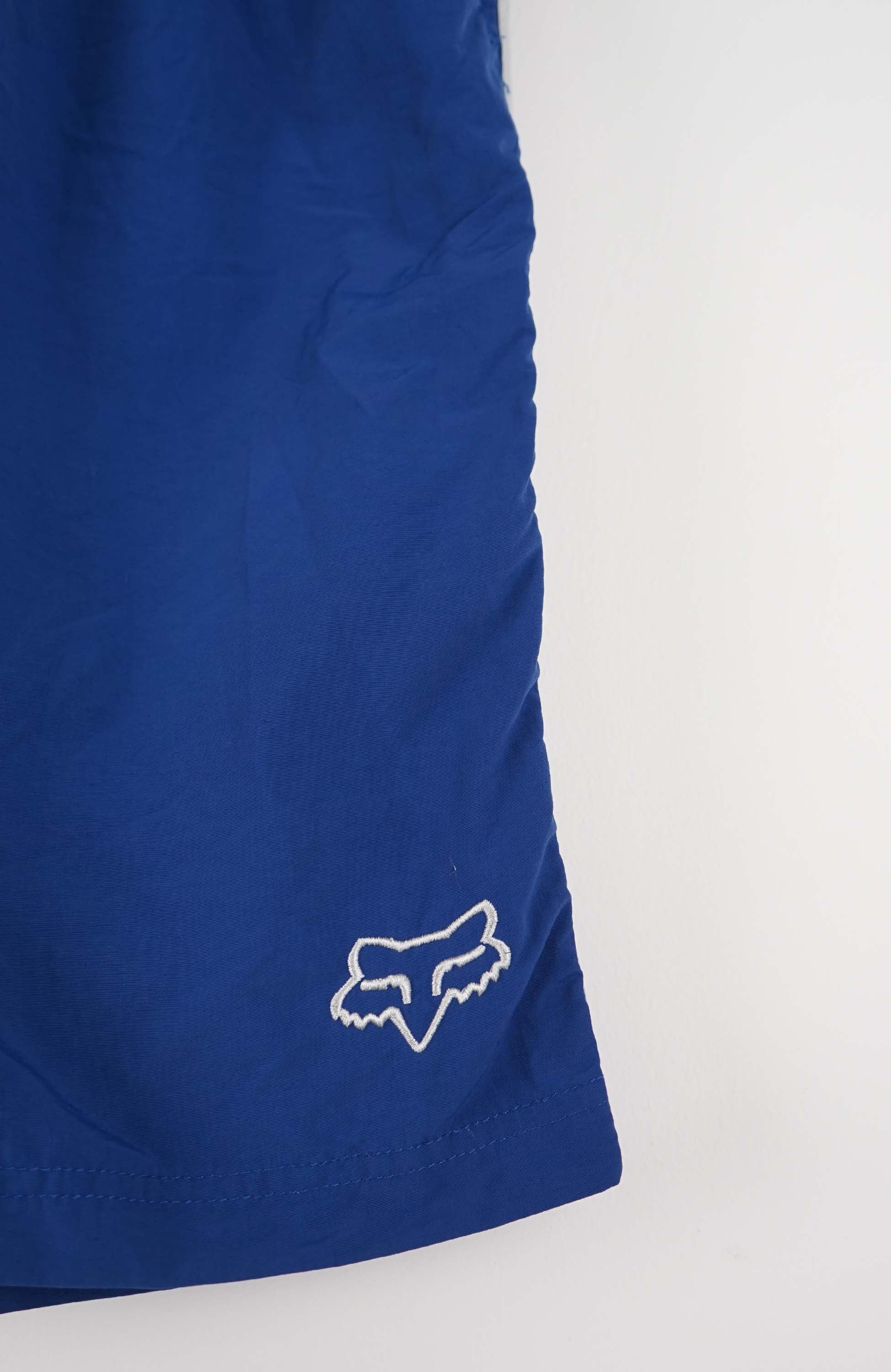 VINTAGE FOX ACTIVE SHORTS W30 - Image 2