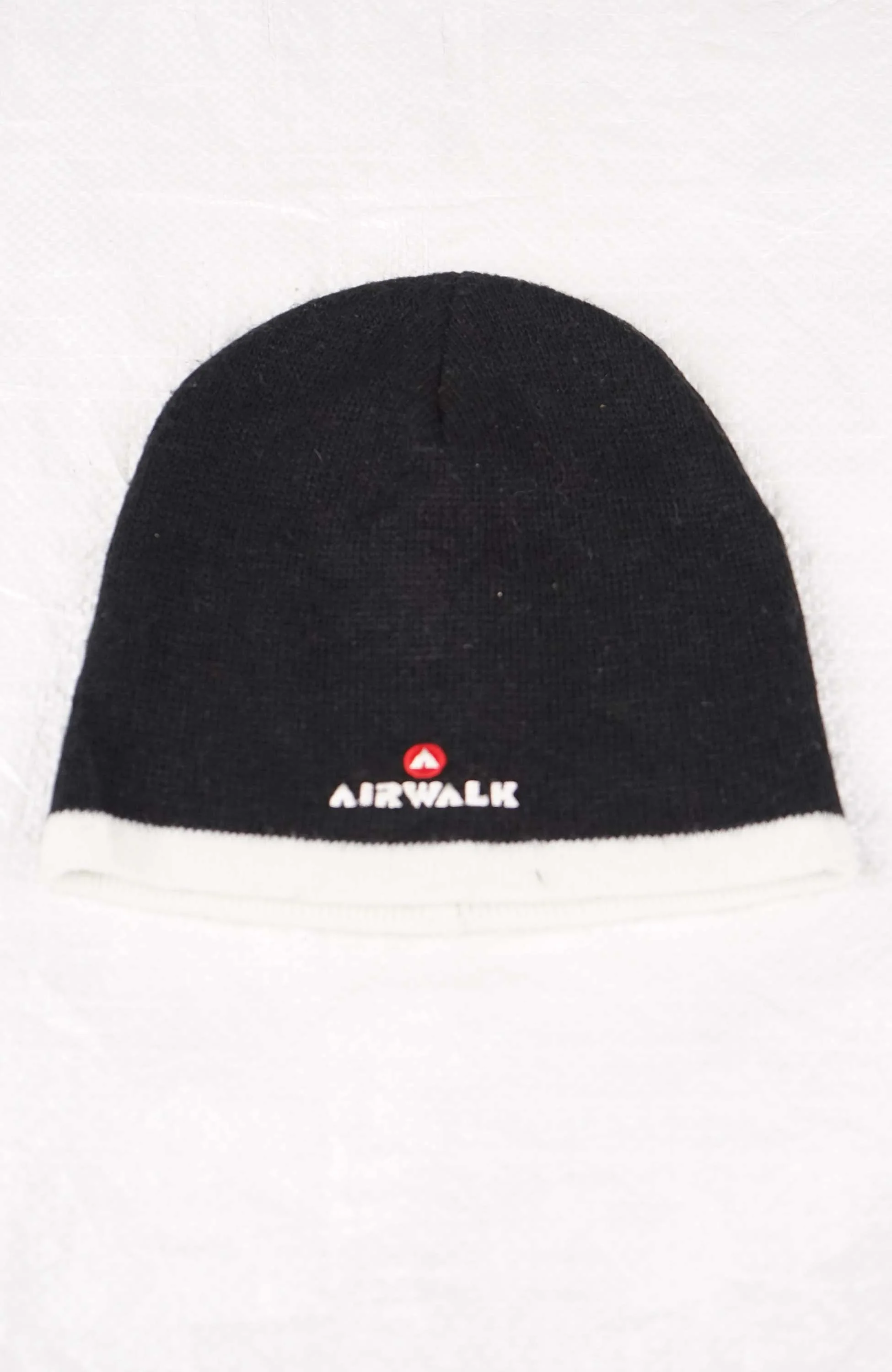 VINTAGE AIRWALK SKULL BEANIE
