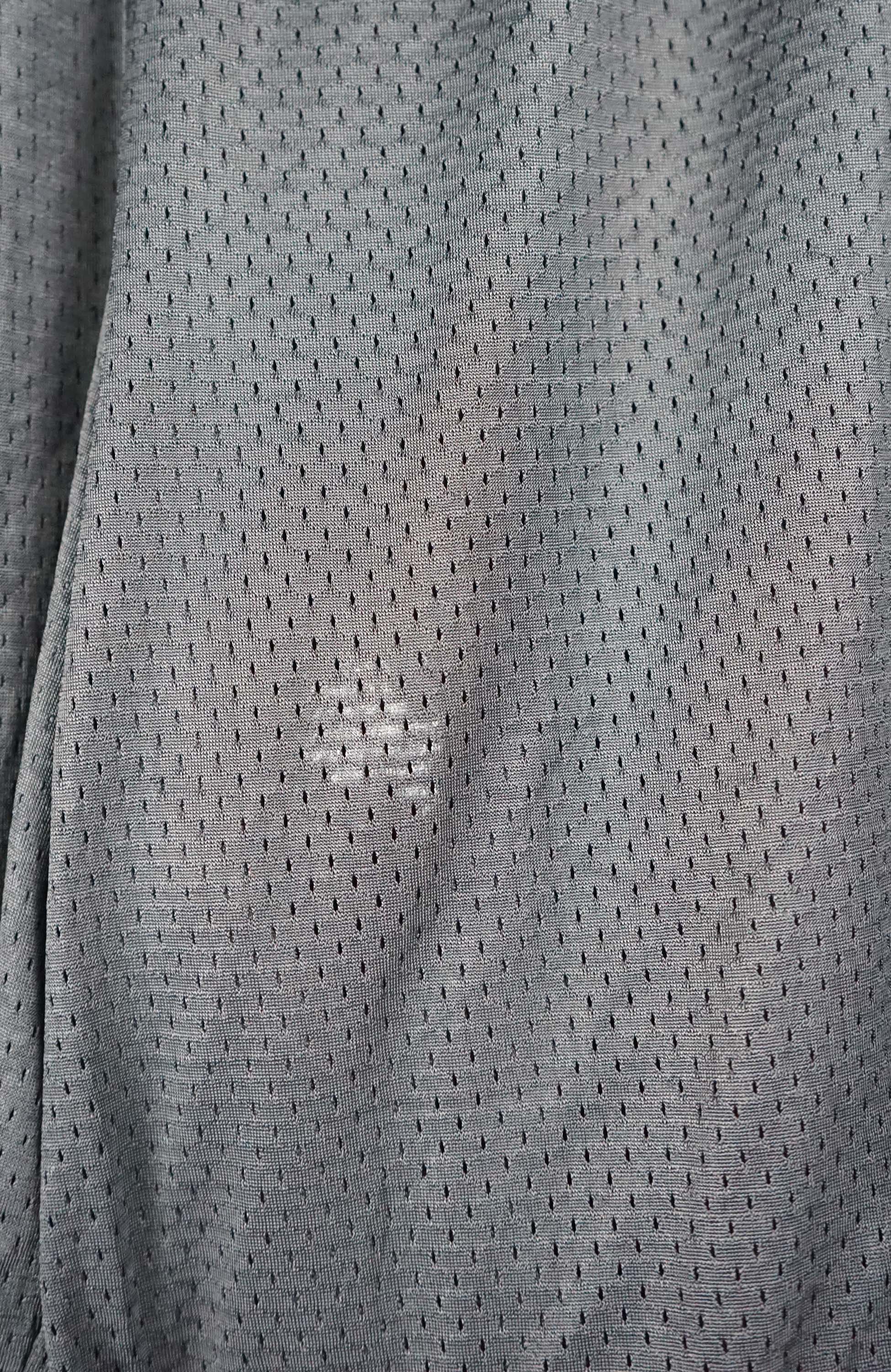 VINTAGE NKIE JERSEY SHORTS W32 - Image 3