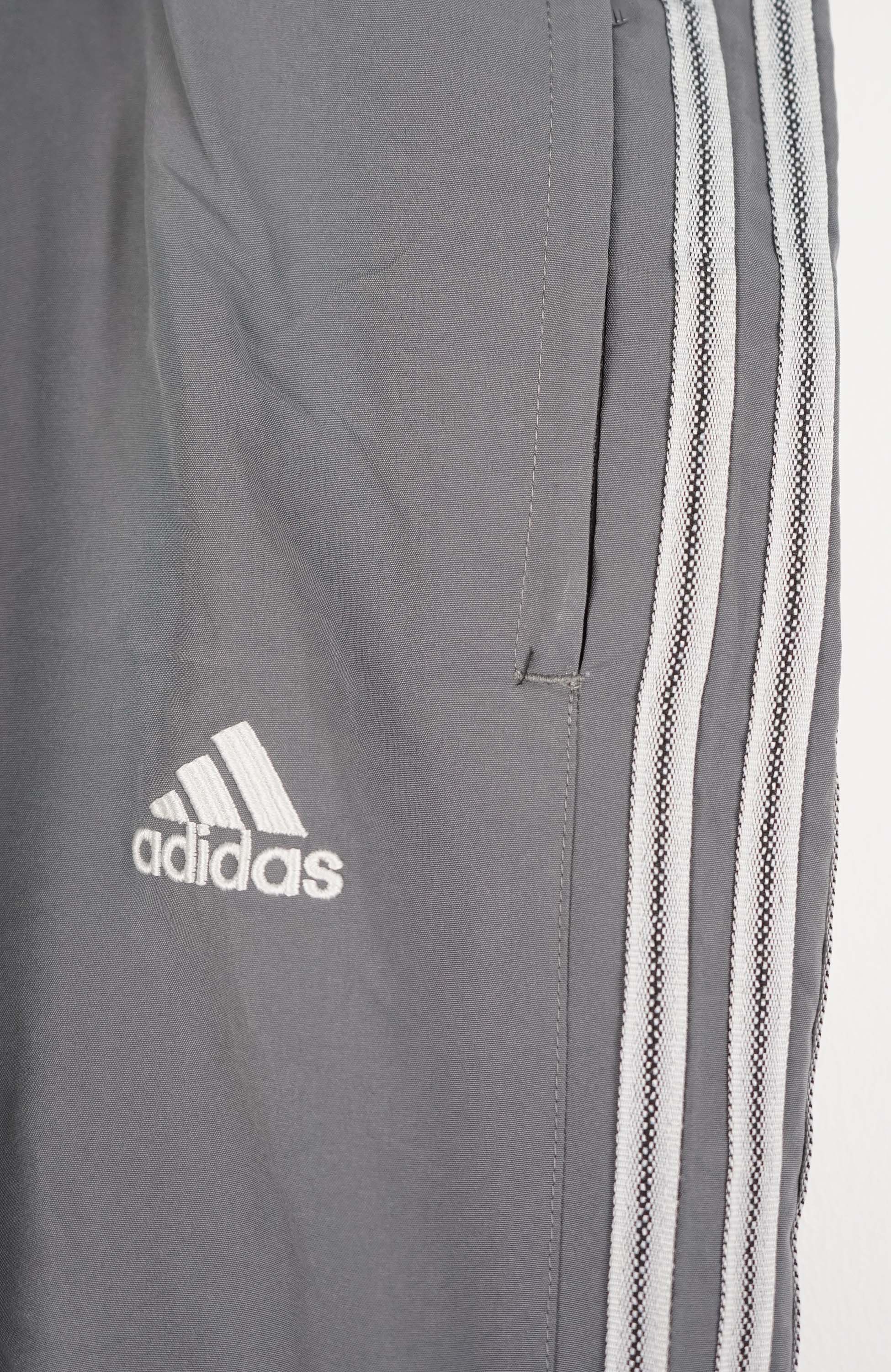 VINTAGE ADIDAS TRACK PANT SHORTS (XXL) - Image 2