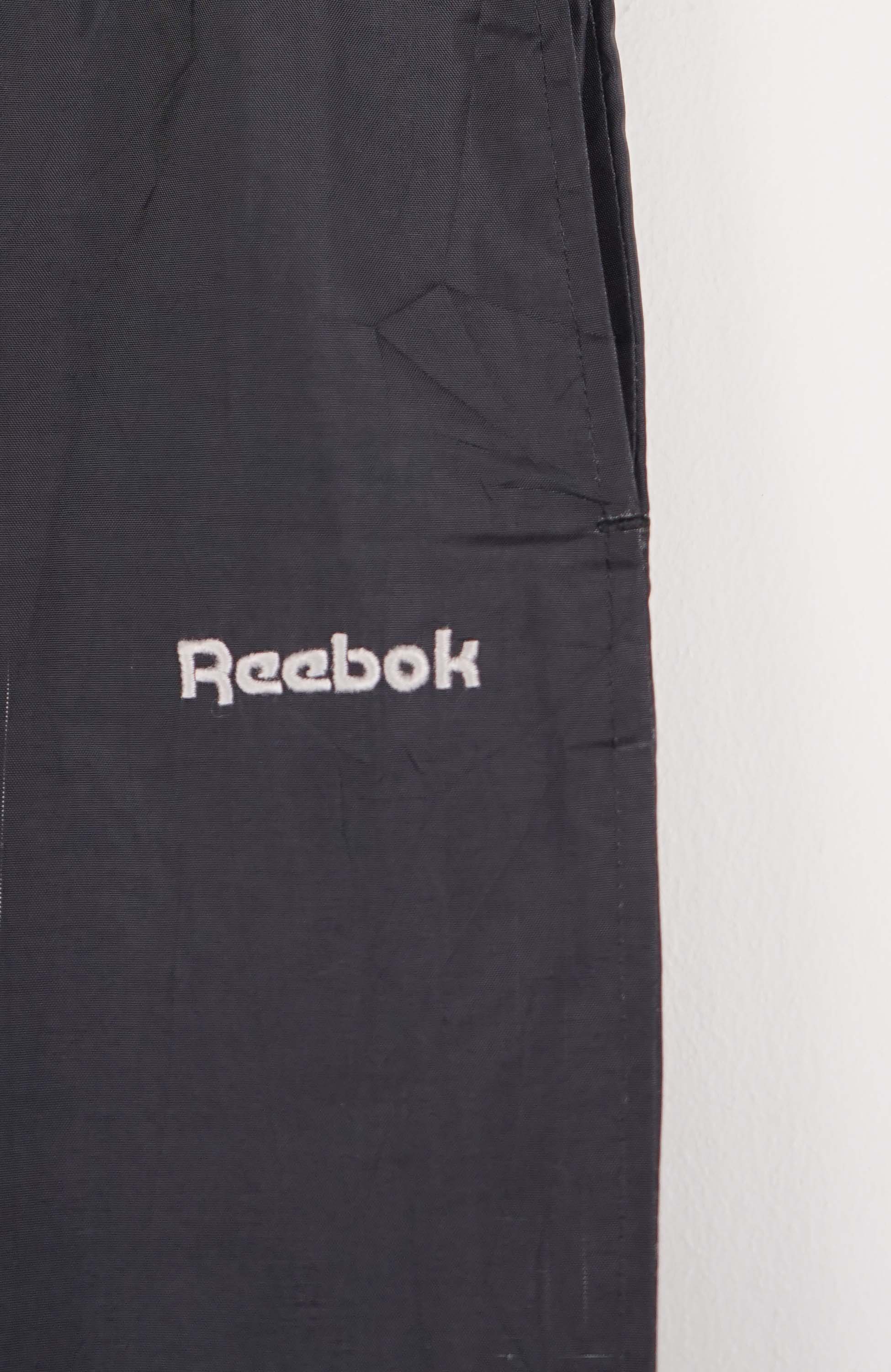 VINTAGE REEBOK TRACK PANT SHORTS (M) - Image 2
