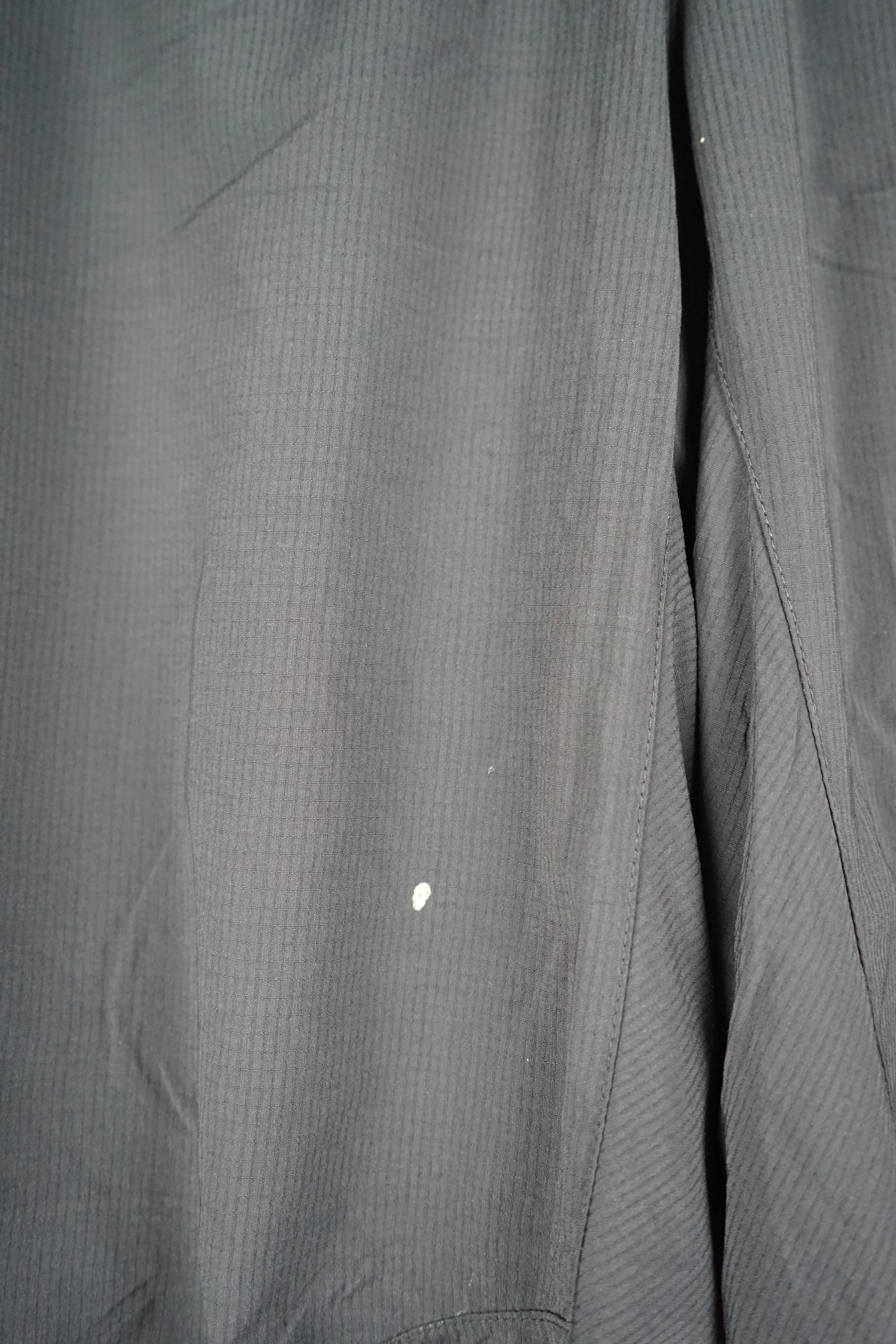 VINTAGE NIKE TRACK PANT SHORTS (XL) - Image 4