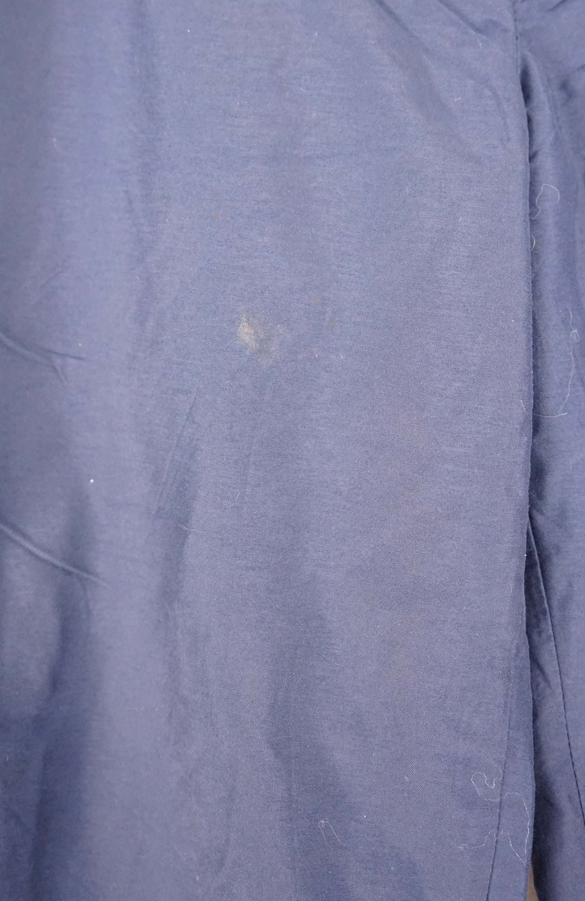 VINTAGE NIKE TRACK PANT SHORTS (M) - Image 3