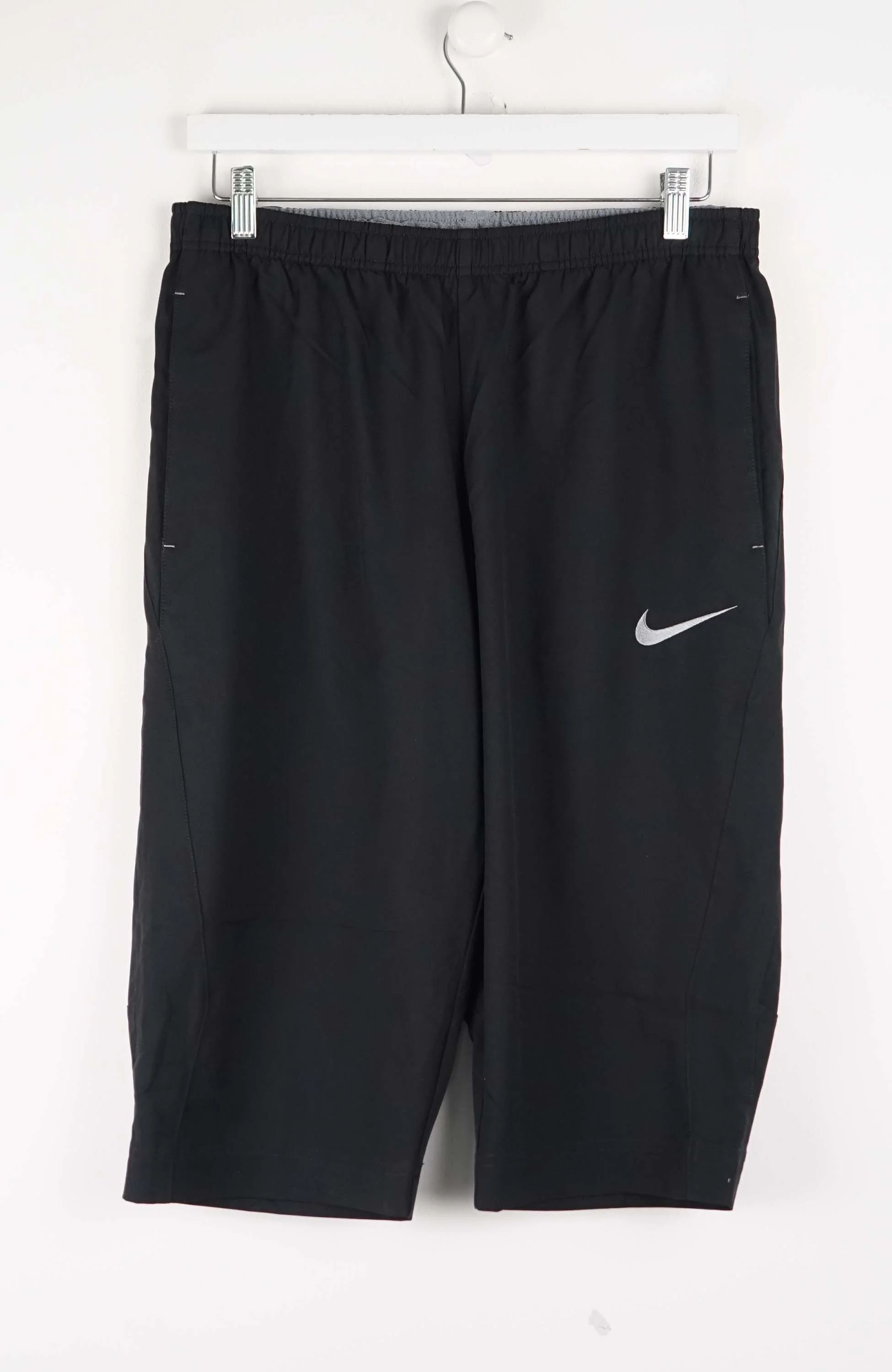VINTAGE NIKE TRACK PANT SHORTS (M)
