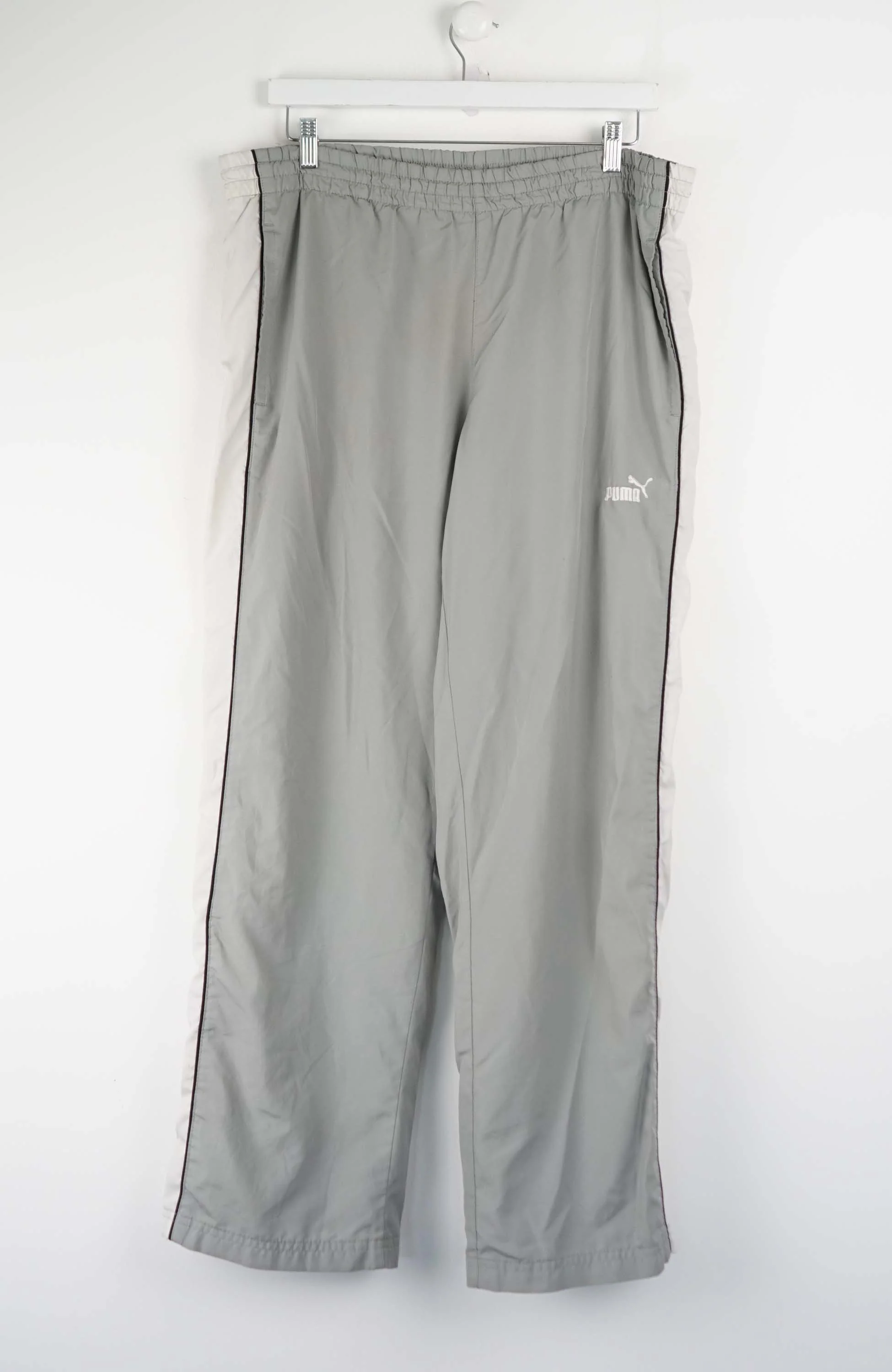 VINTAGE PUMA TRACK PANTS (XL)