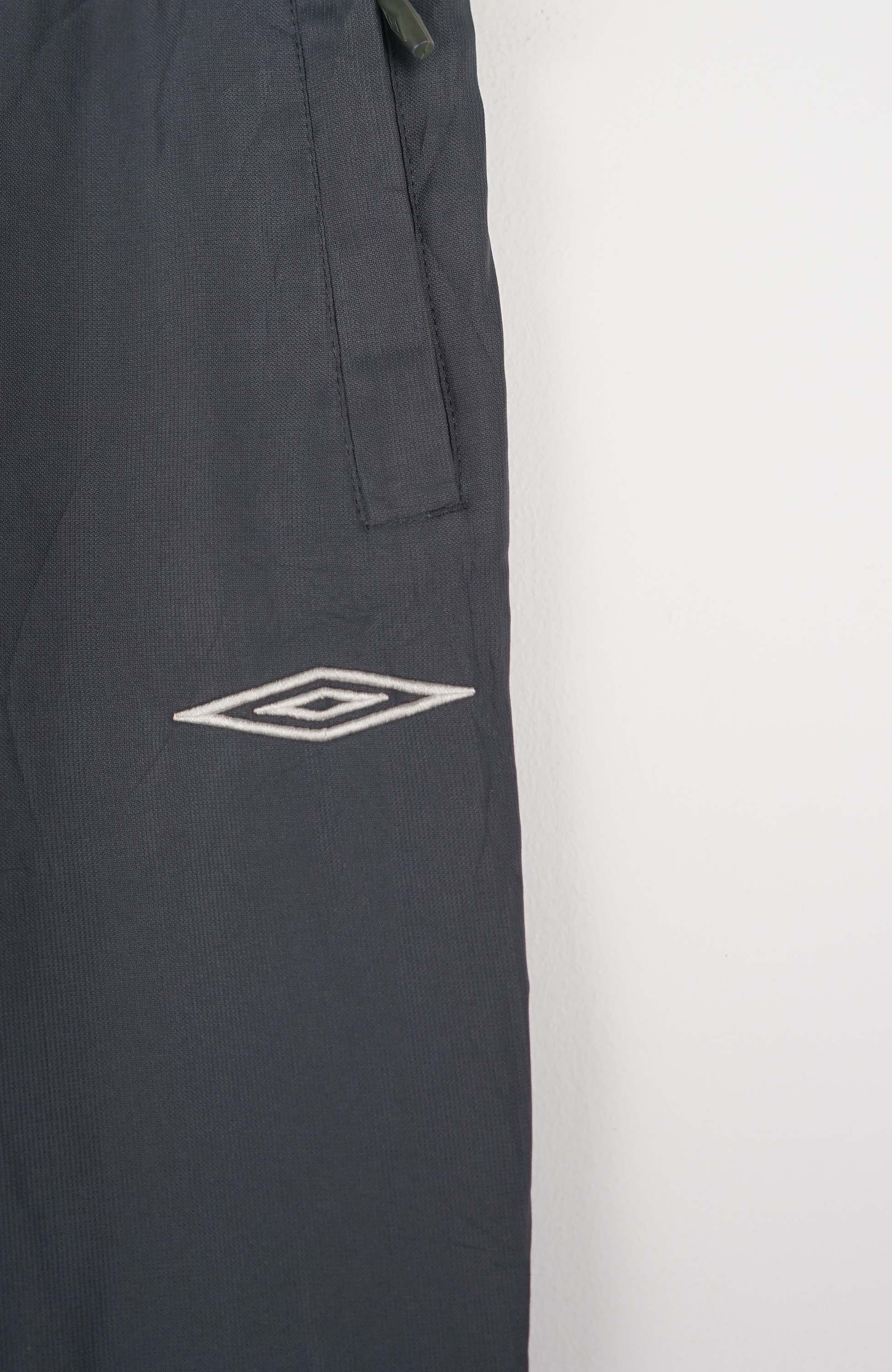 VINTAGE UMBRO TRACK PANTS (L) - Image 2