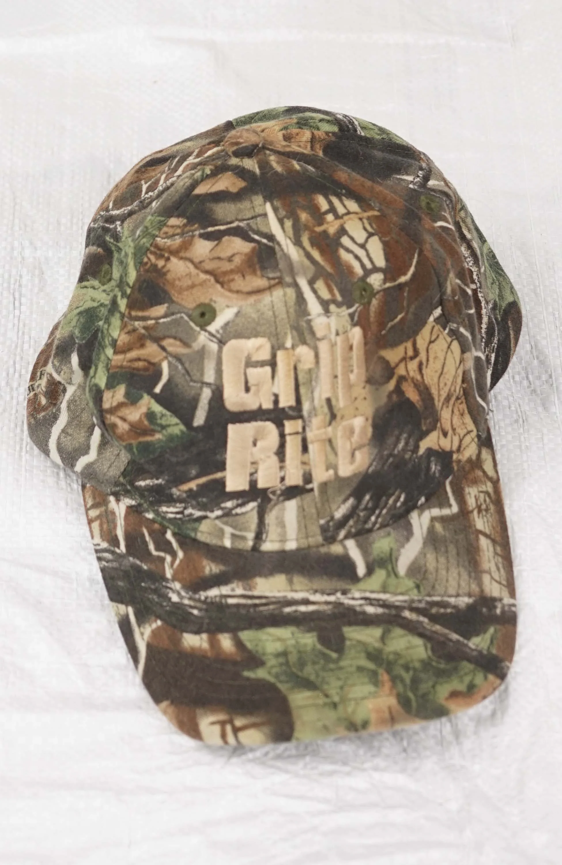 VINTAGE GRIP RITE REAL TREE HAT