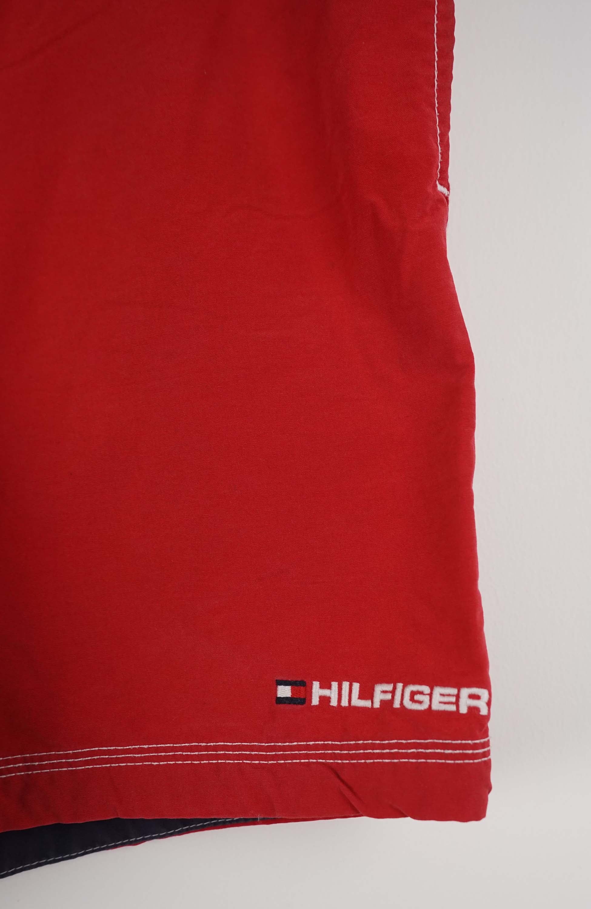 VINTAGE TOMMY HILFIGER SHORTS W38 - Image 2