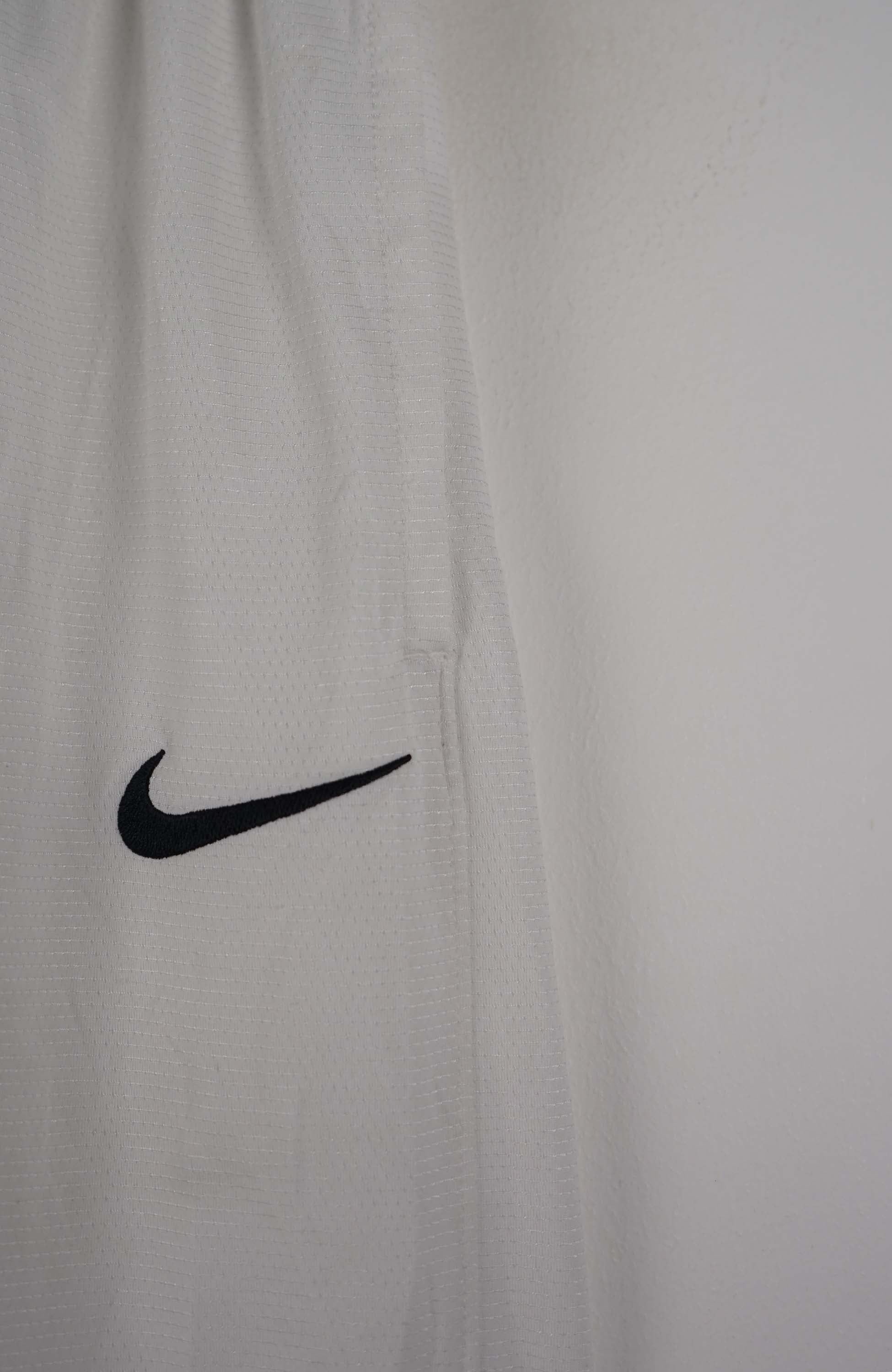 VINTAGE NIKE JERSEY SHORTS W26 - Image 2