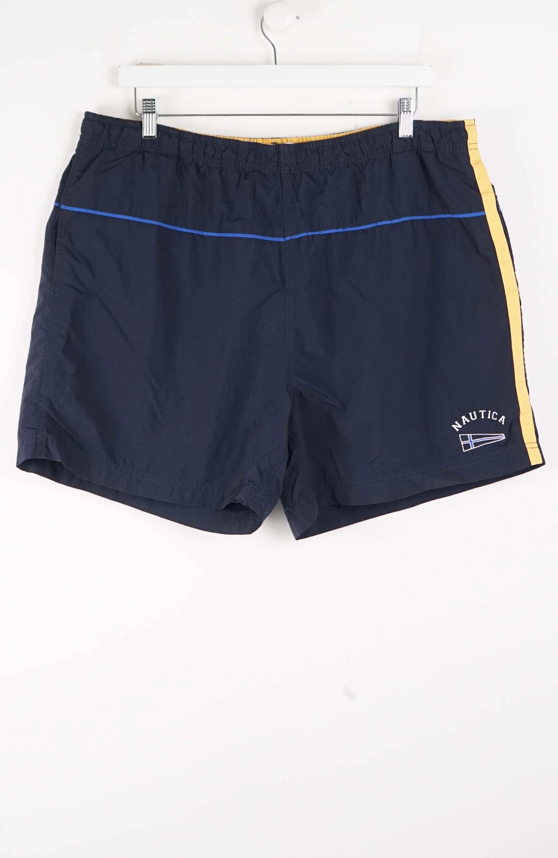 VINTAGE NAUTICA ACTIVE SHORTS W36