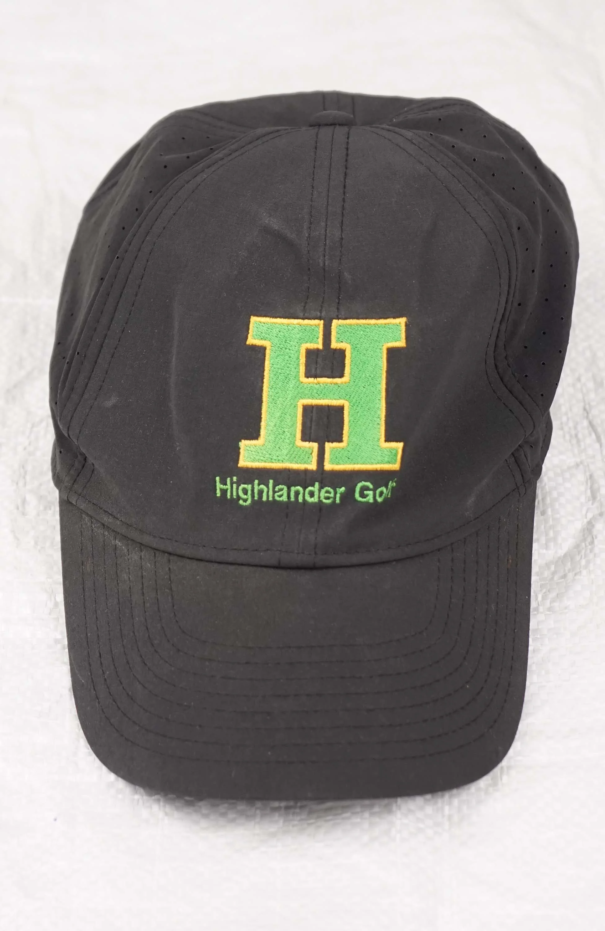 VINTAGE NIKE HIGHLANDER GOLF HAT