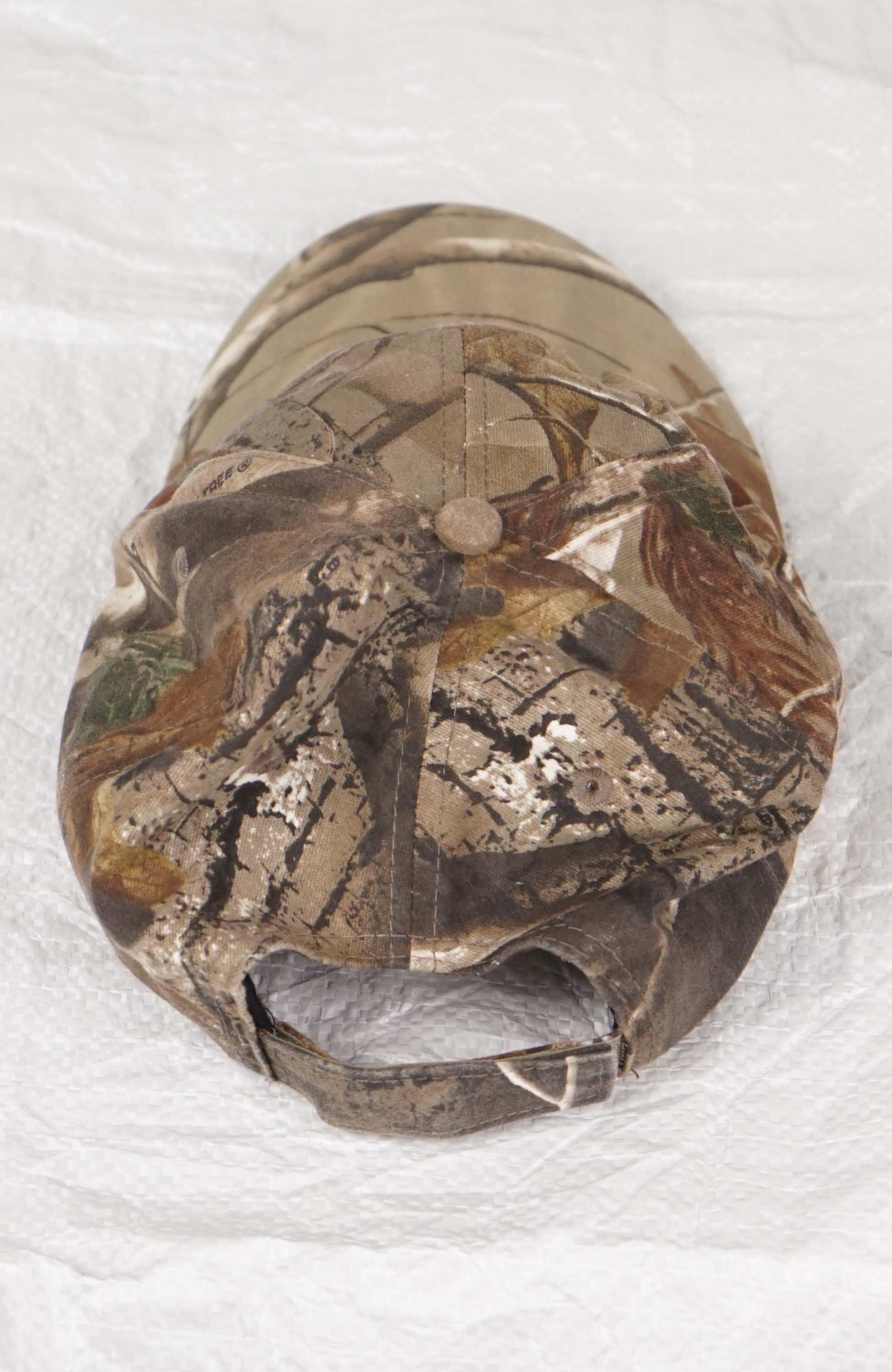 VINTAGE REAL TREE HAT - Image 2