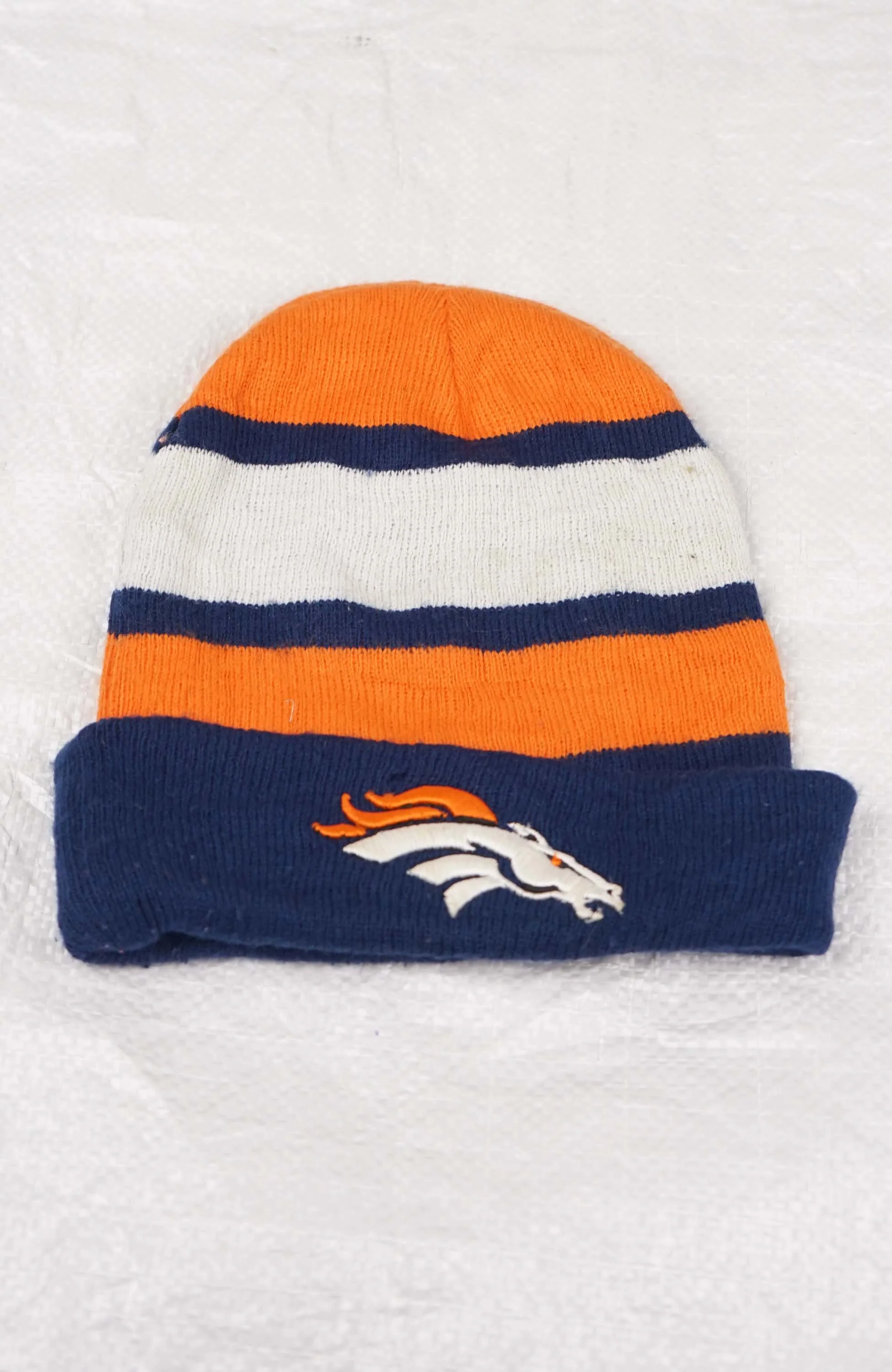 VINTAGE NFL BUD LIGHT BEANIE