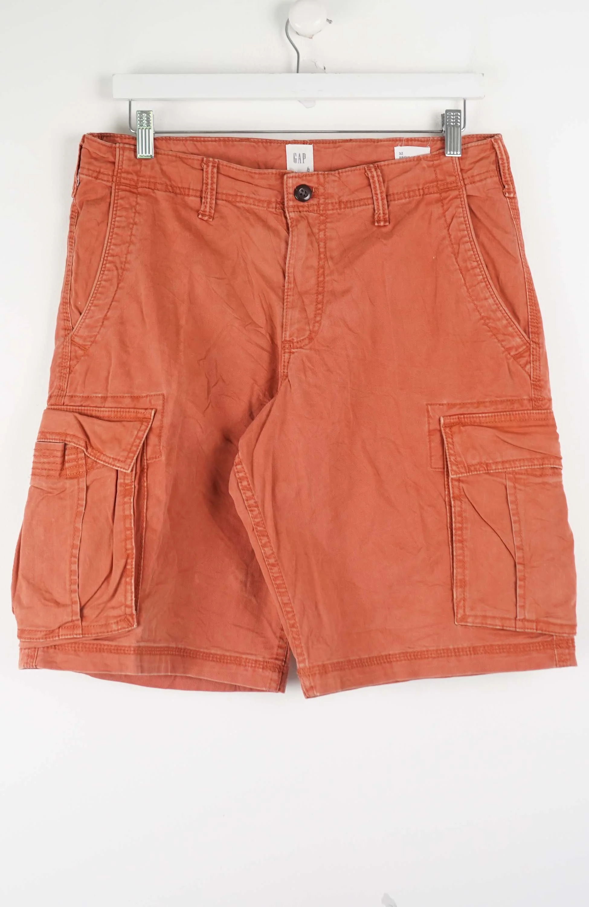 VINTAGE GAP CARGO SHORTS W32