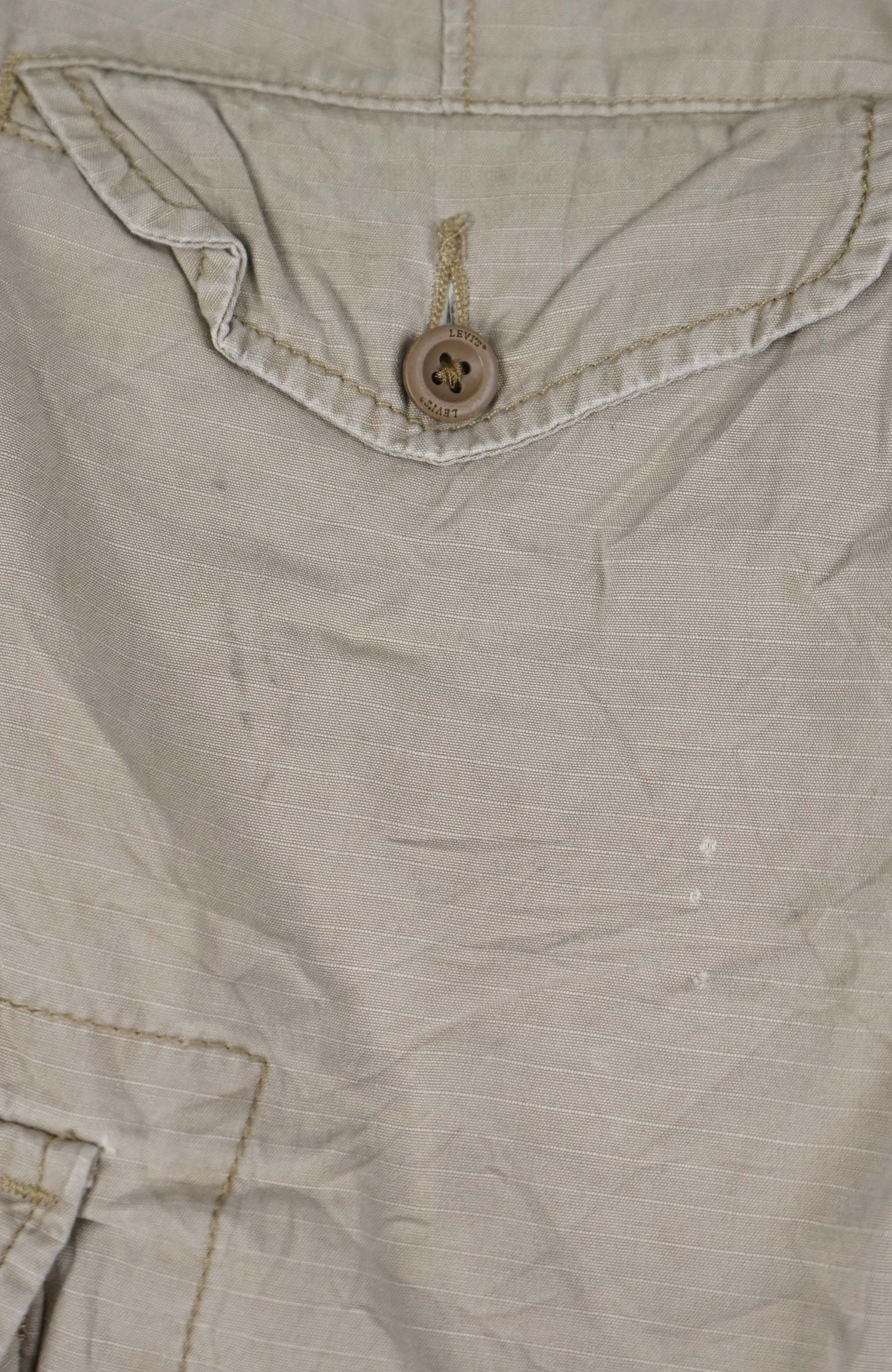 VINTAGE WRANGLER CARGO SHORTS W34 - Image 5