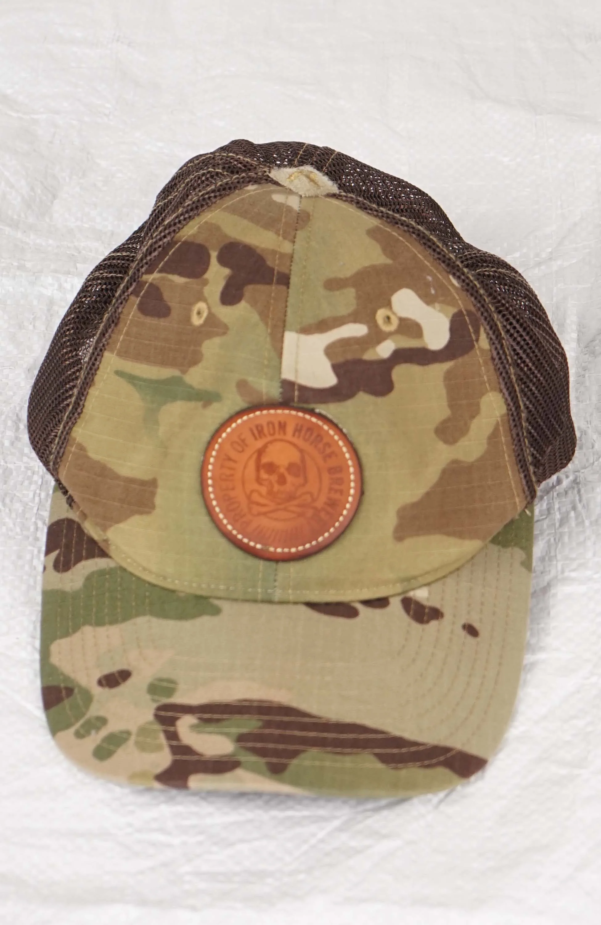 VINTAGE IRON HORSE BREWERY REAL TREE HAT