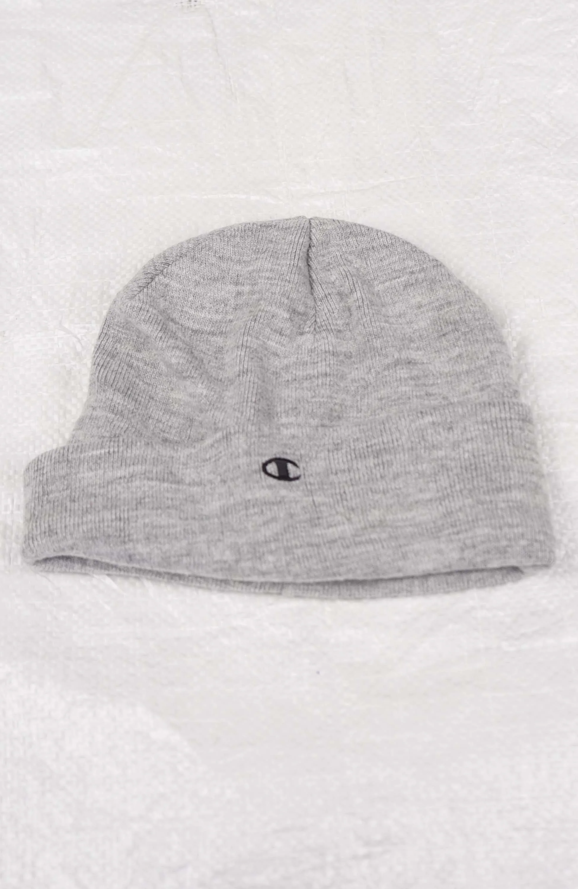 VINTAGE CHAMPION BEANIE
