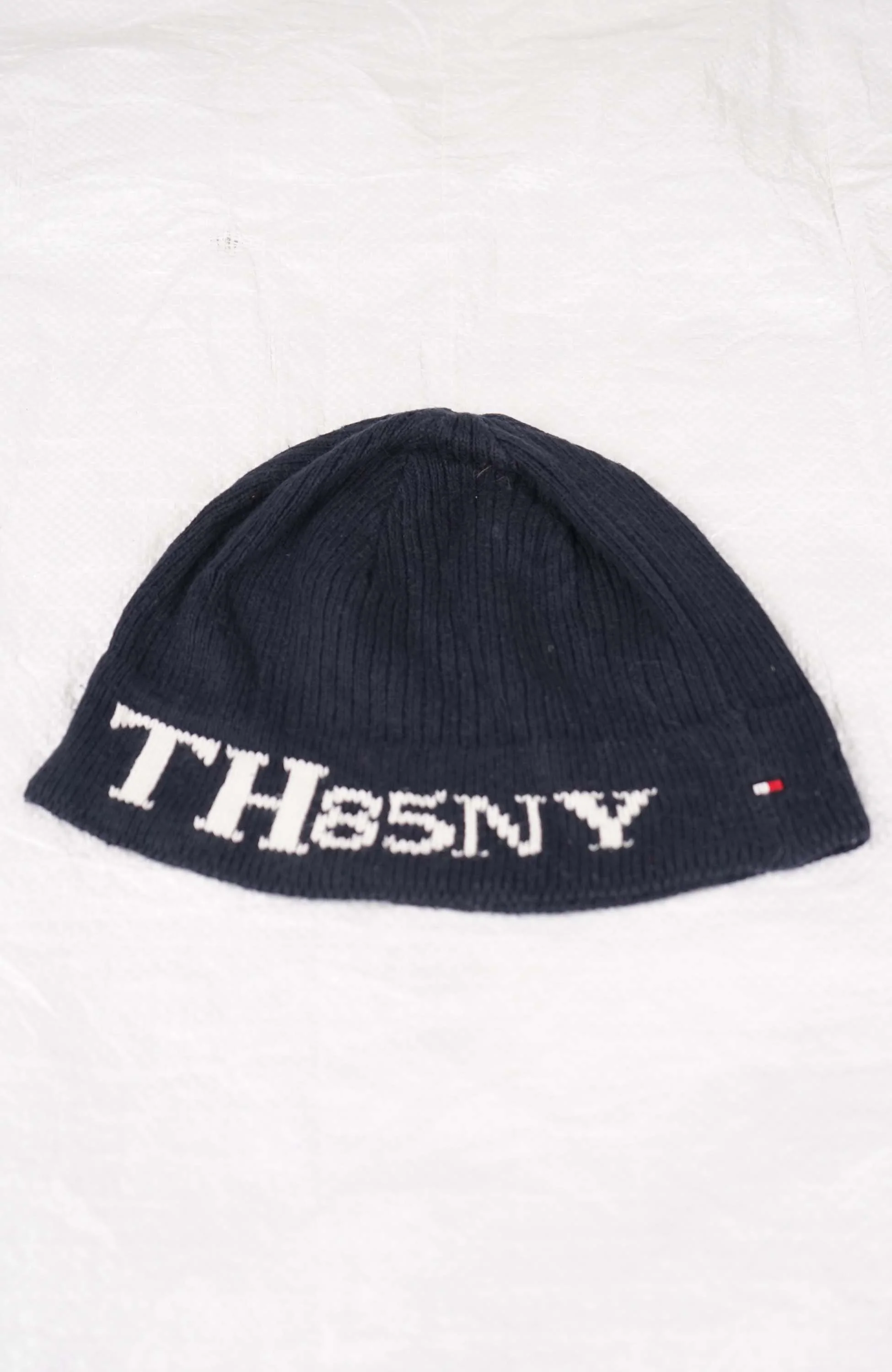 VINTAGE TOMMY HILFIGER TH85NY SKULL BEANIE