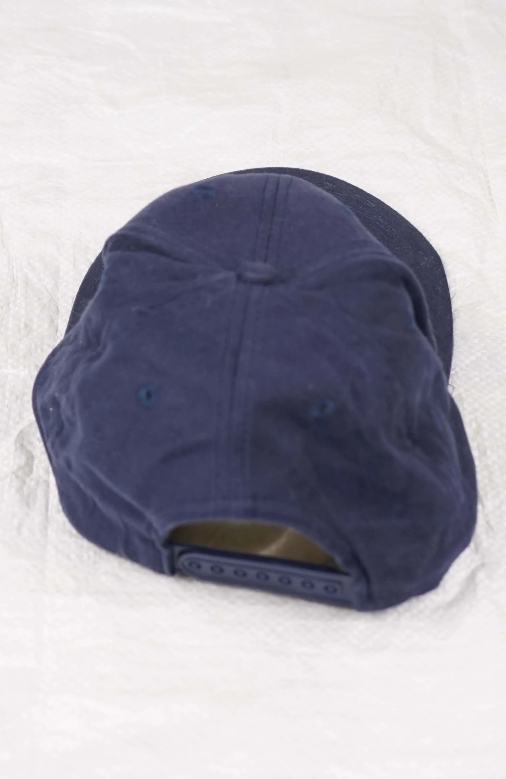 VINTAGE SAVE THE PLANET HARD ROCK HOTEL HAT - Image 2