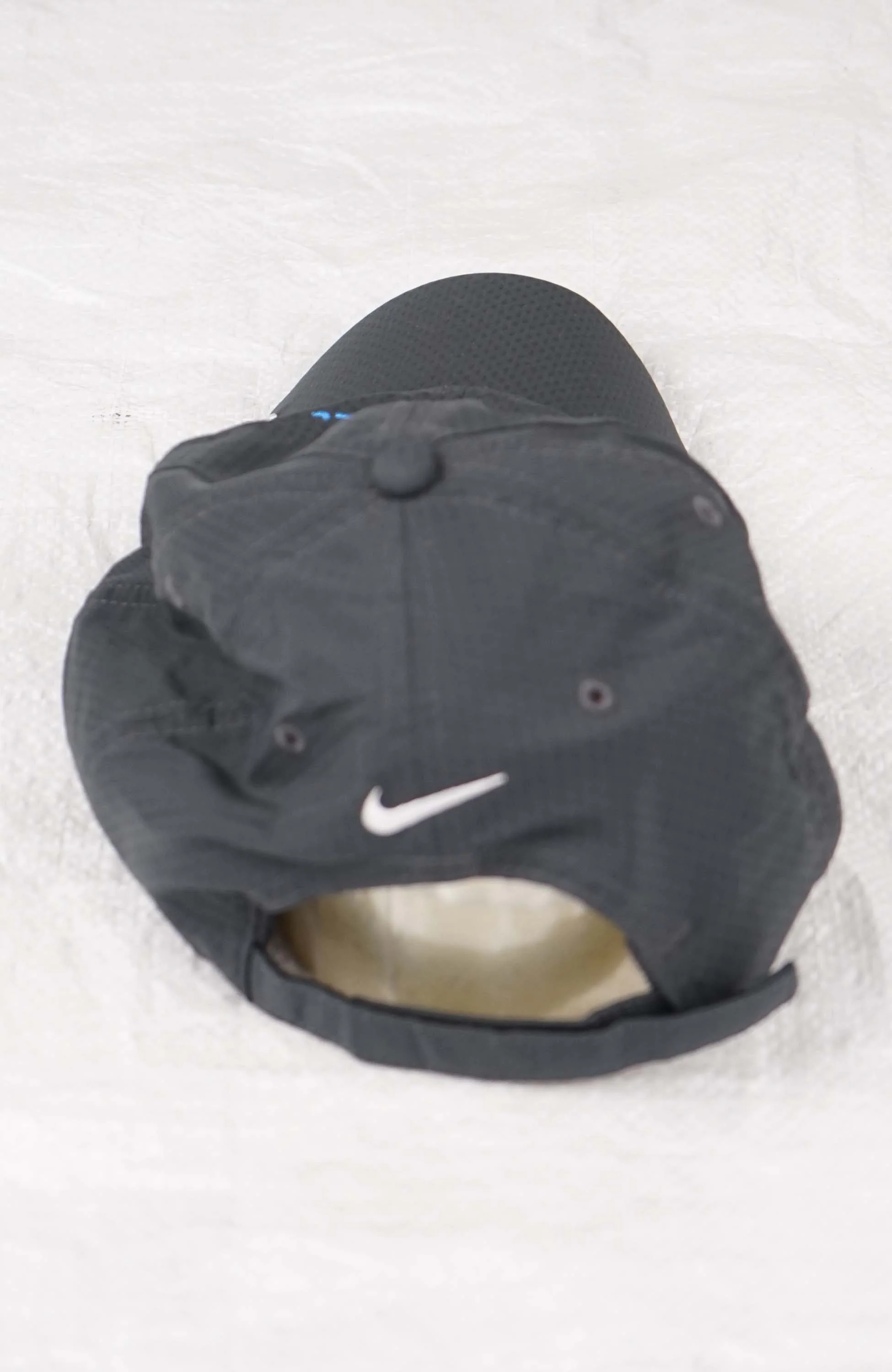 VINTAGE NIKE BERKLEY SELECT HAT - Image 2
