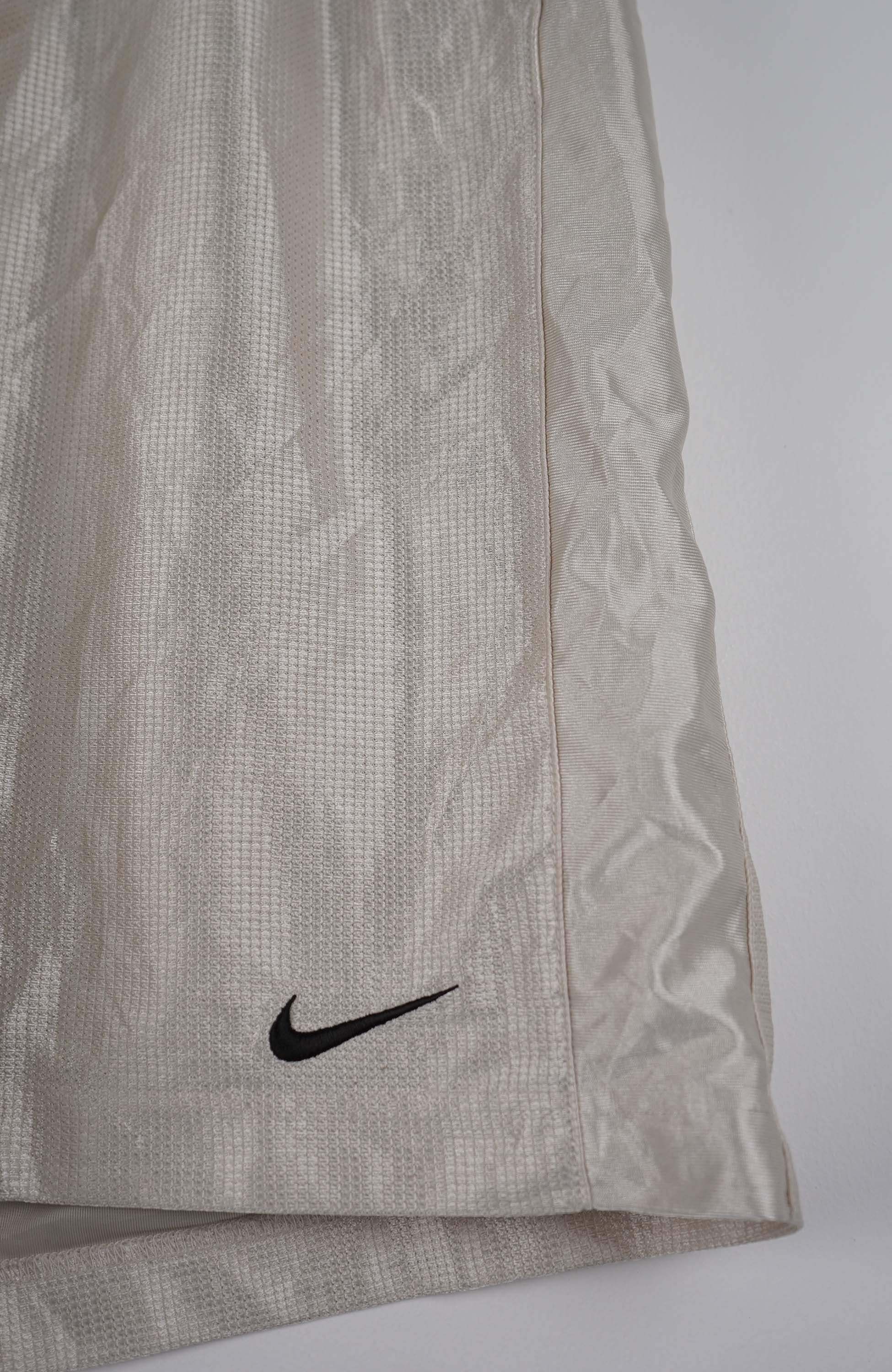 VINTAGE NIKE JERSEY SHORTS W36 - Image 2