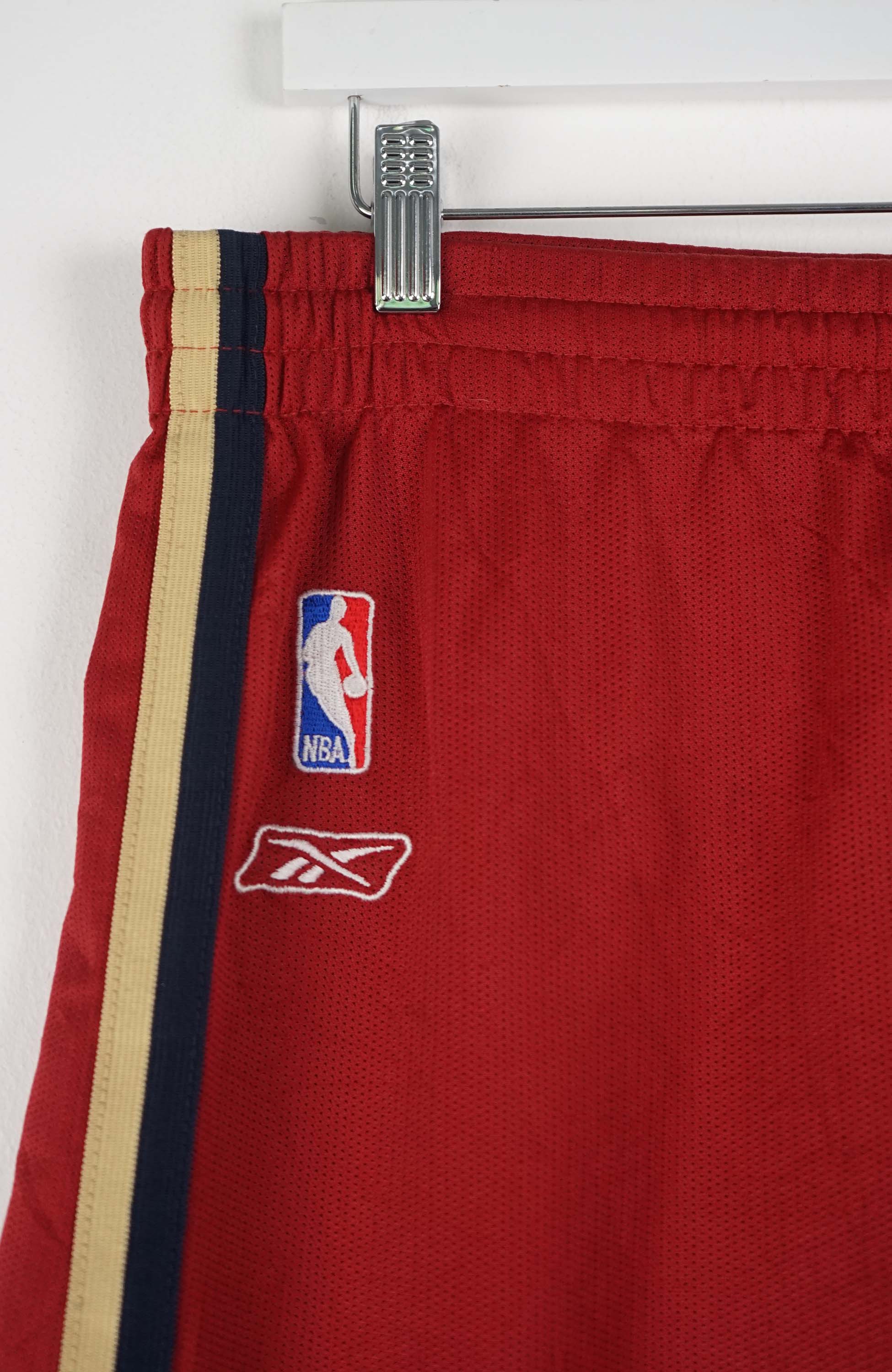 VINTAGE REEBOK JERSEY SHORTS W32 - Image 2