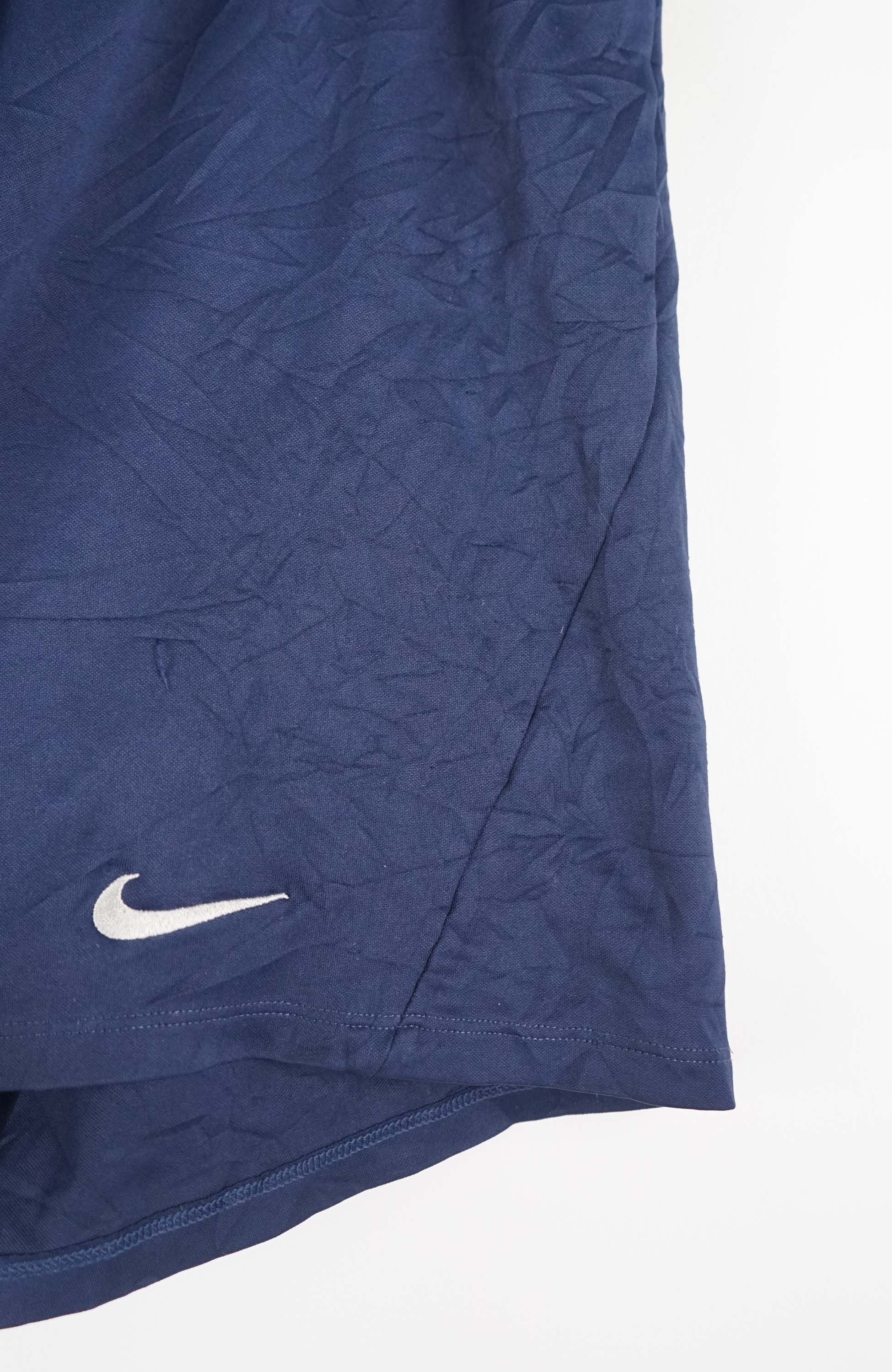 VINTAGE NIKE JERSEY SHORTS W30 - Image 2