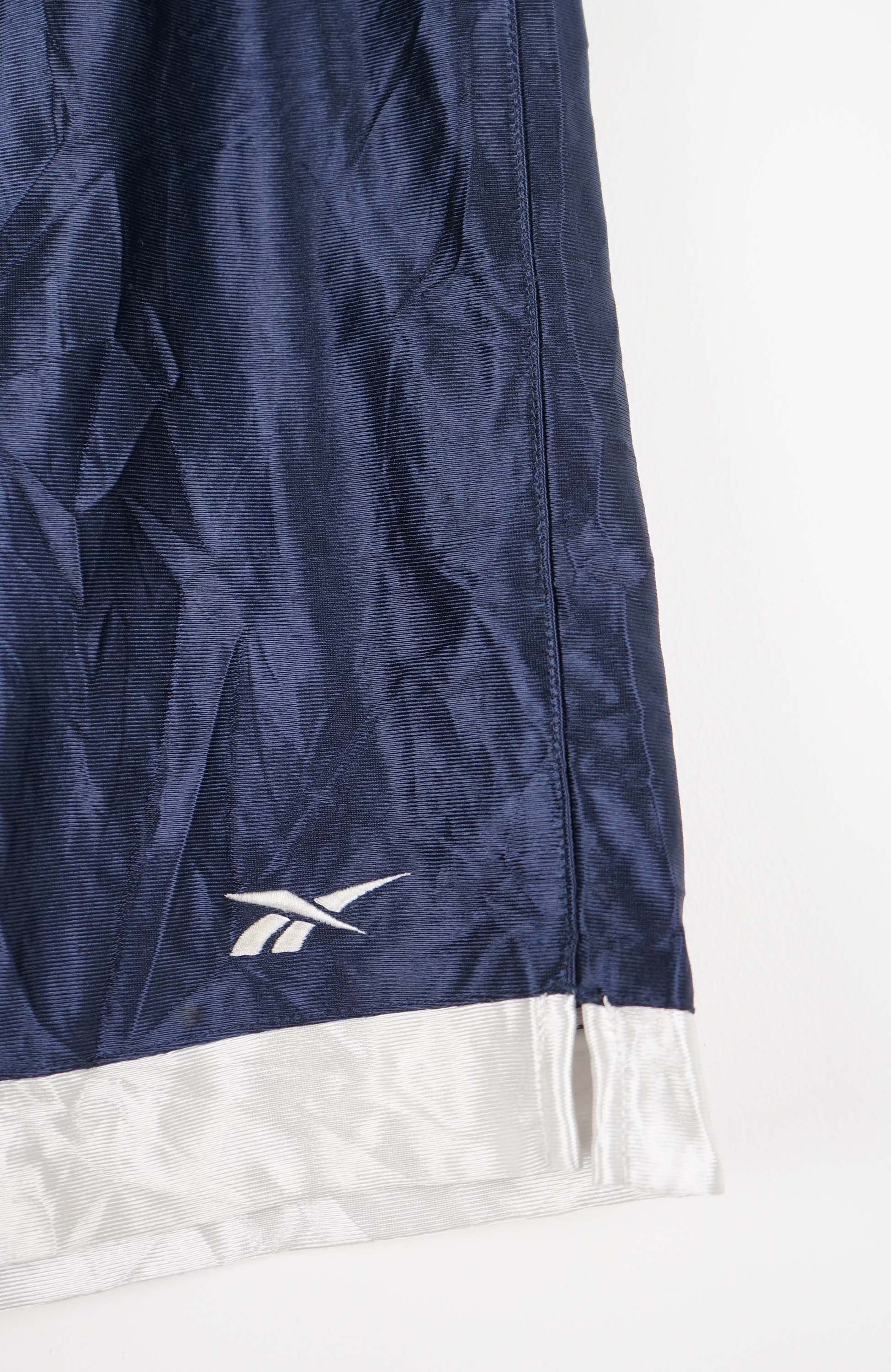 VINTAGE REEBOK JERSEY SHORTS W30 - Image 2