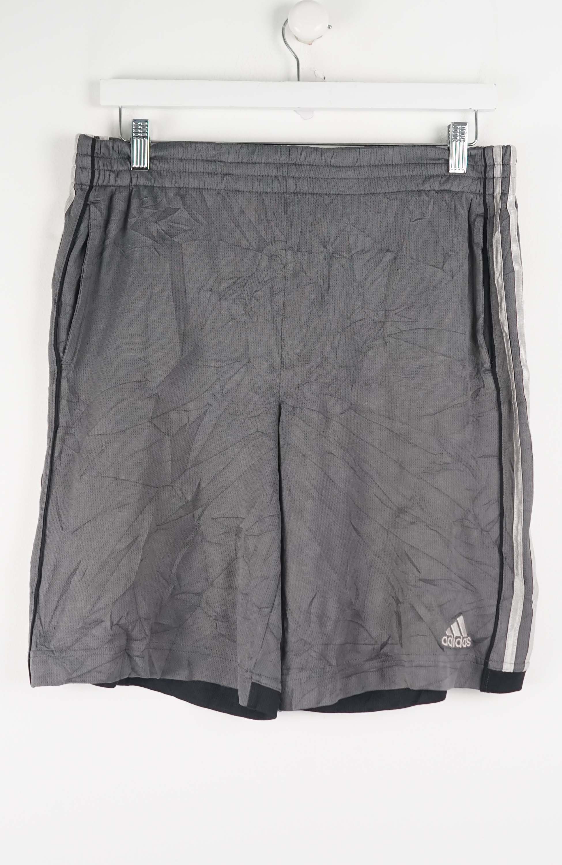 VINTAGE ADIDAS JERSEY SHORTS W28