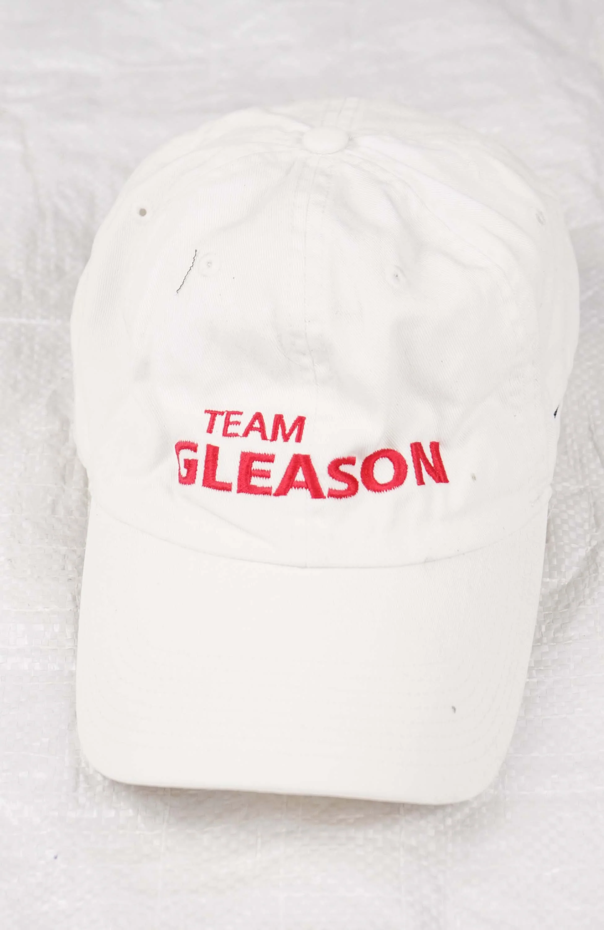 VINTAGE NIKE TEAM GLEASON HAT