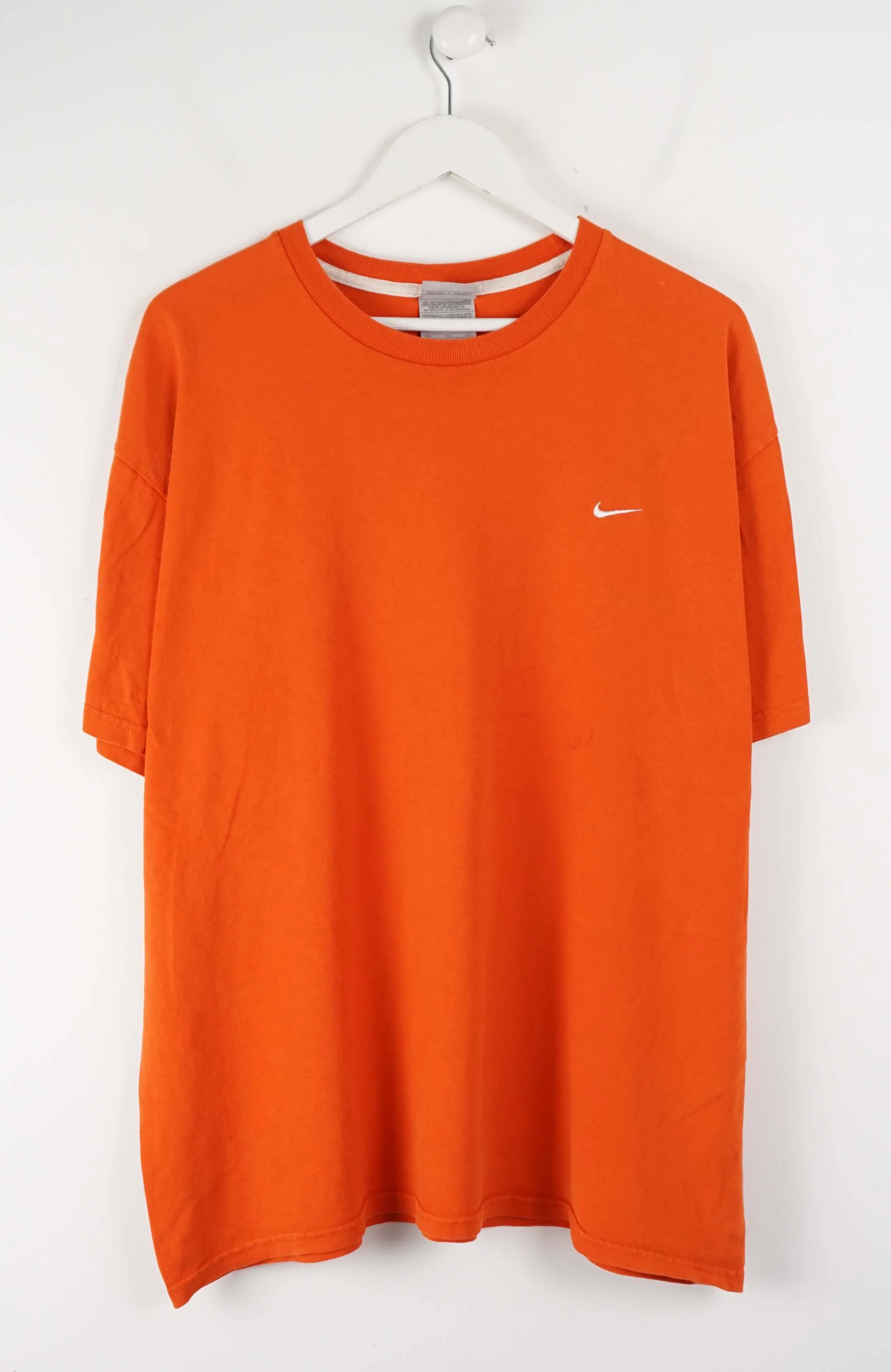 VINTAGE NIKE T-SHIRT (XL)