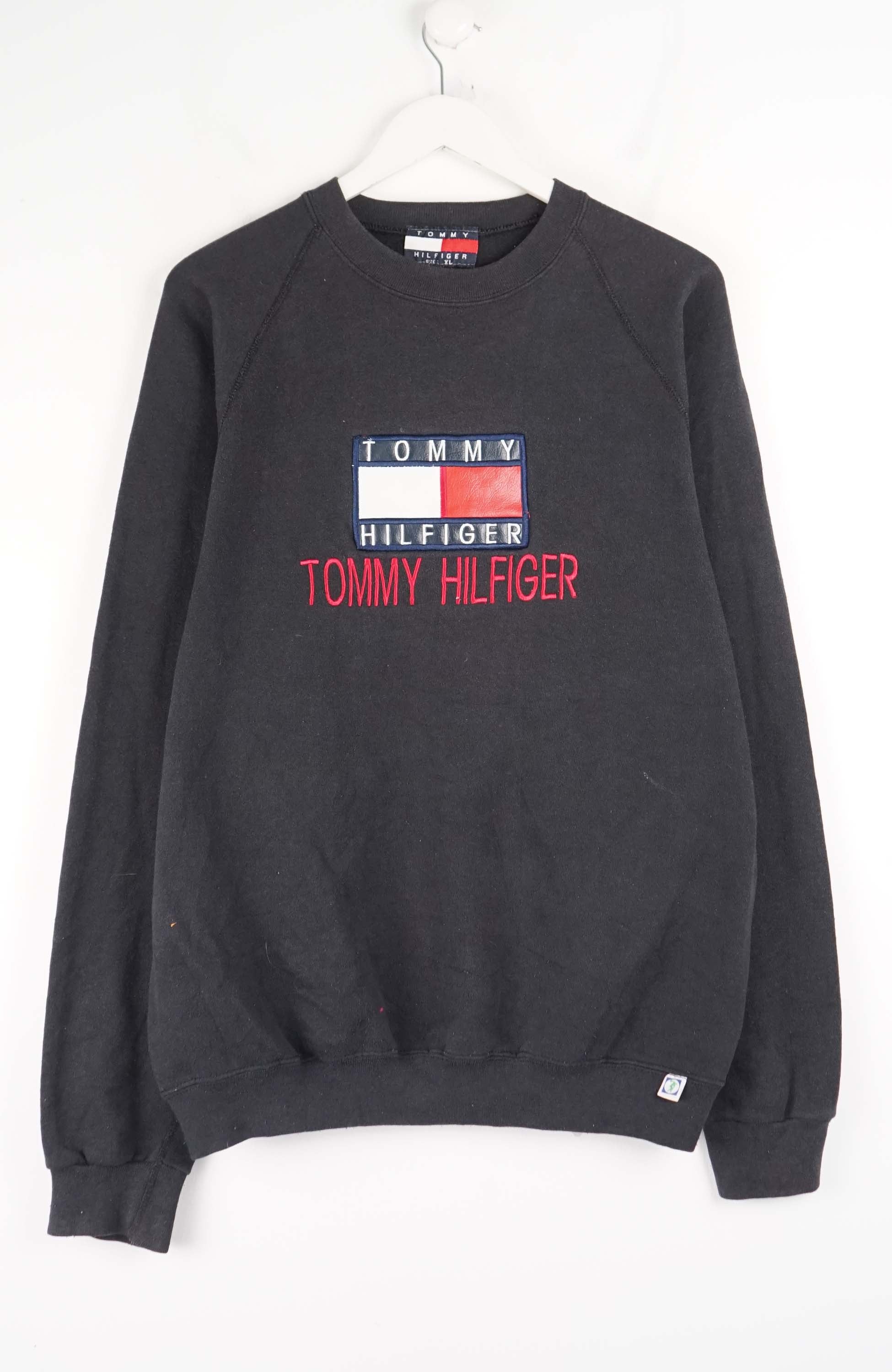 VINTAGE TOMMY HILFIGER SWEATER (L)