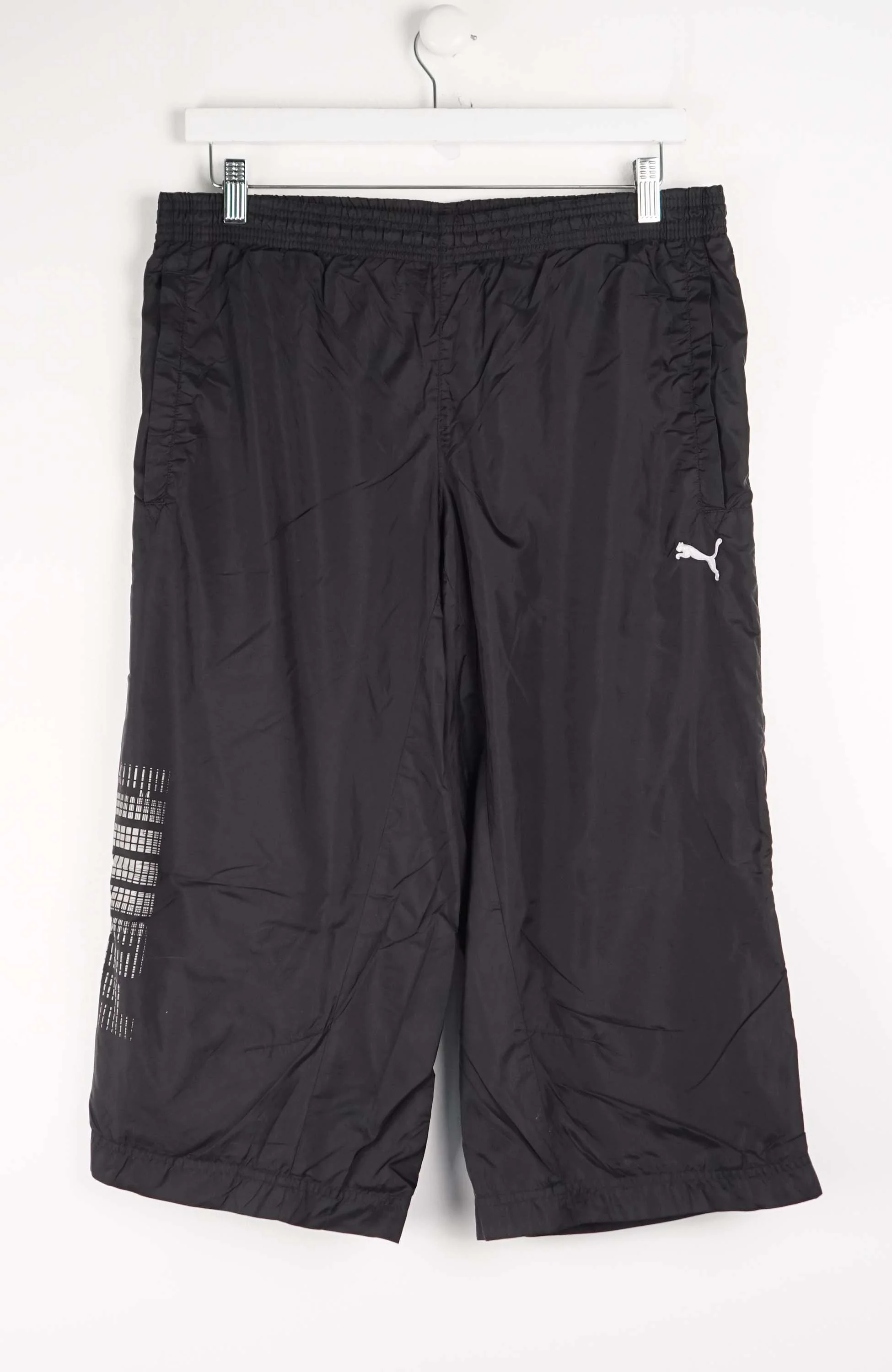 VINTAGE PUMA TRACK PANT SHORTS (M)