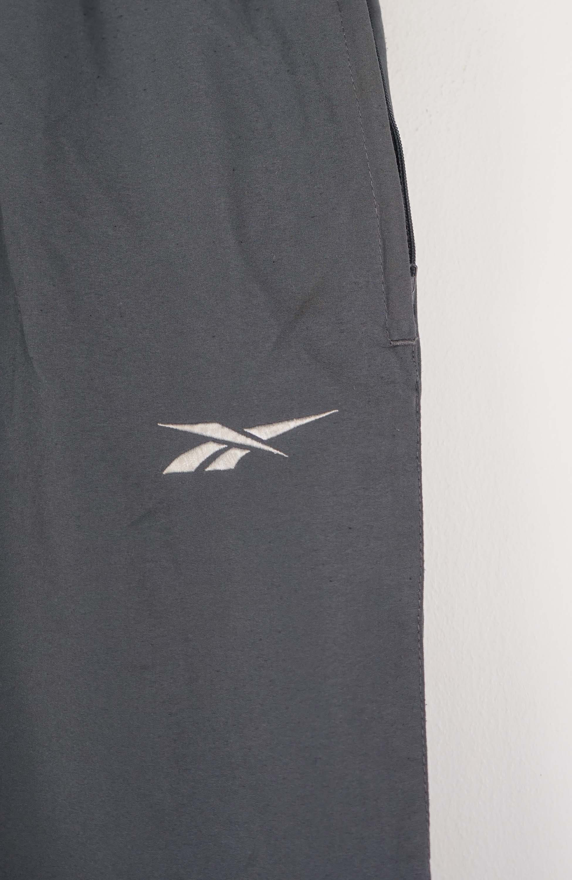 VINTAGE REEBOK TRACK PANT SHORTS (S) - Image 2