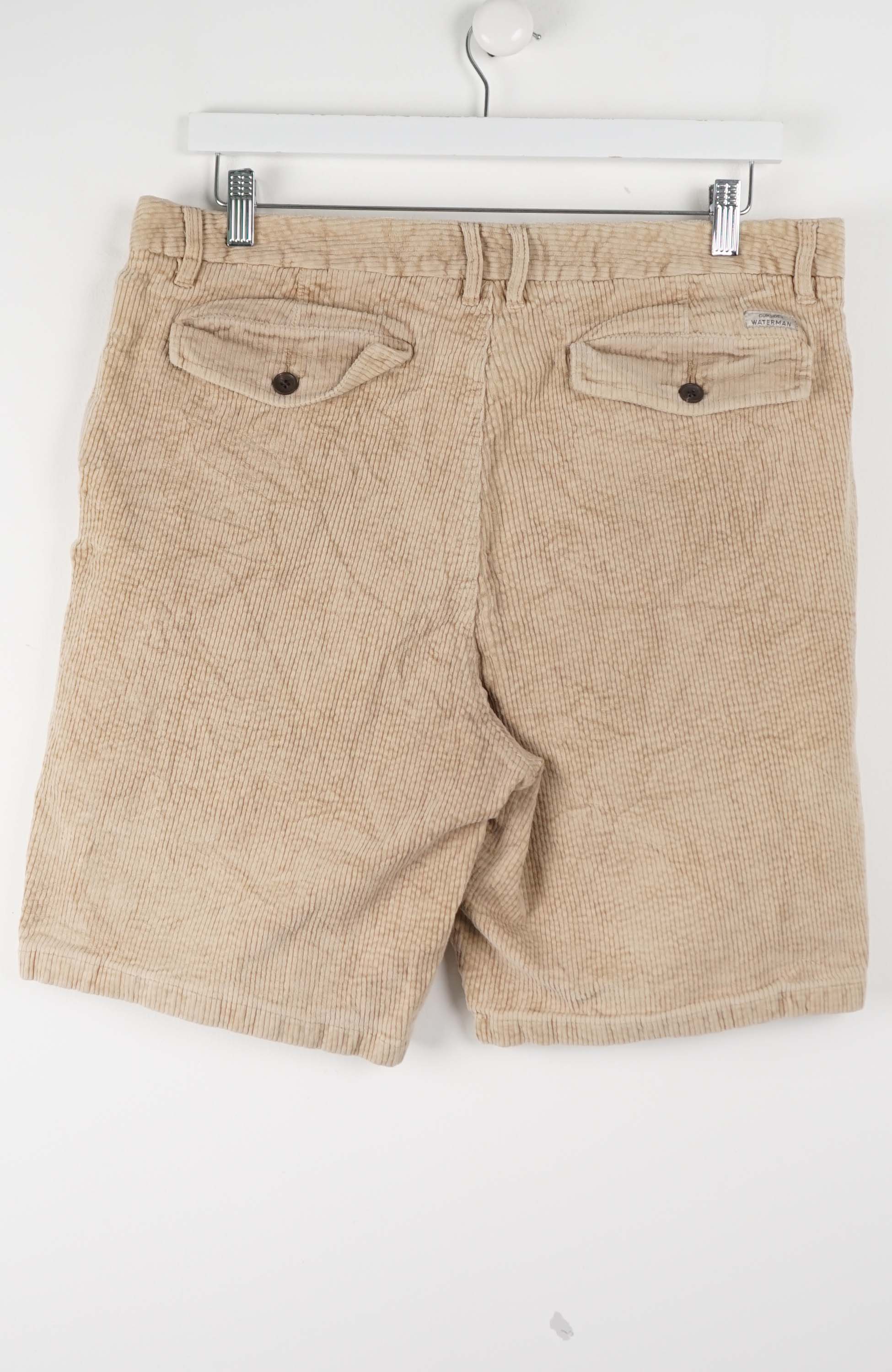 VINTAGE QUIKSILVER CARGO SHORTS W36 - Image 3