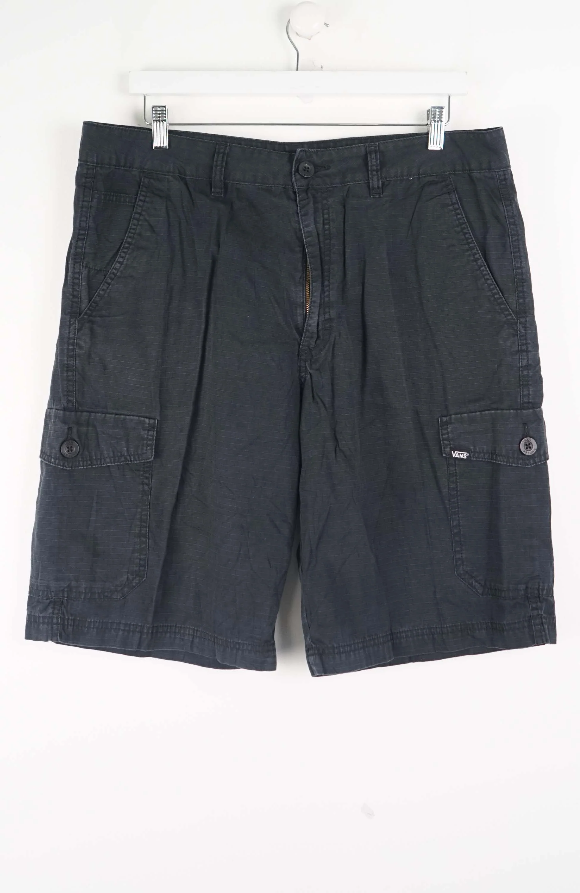 VINTAGE VANS CARGO SHORTS W37