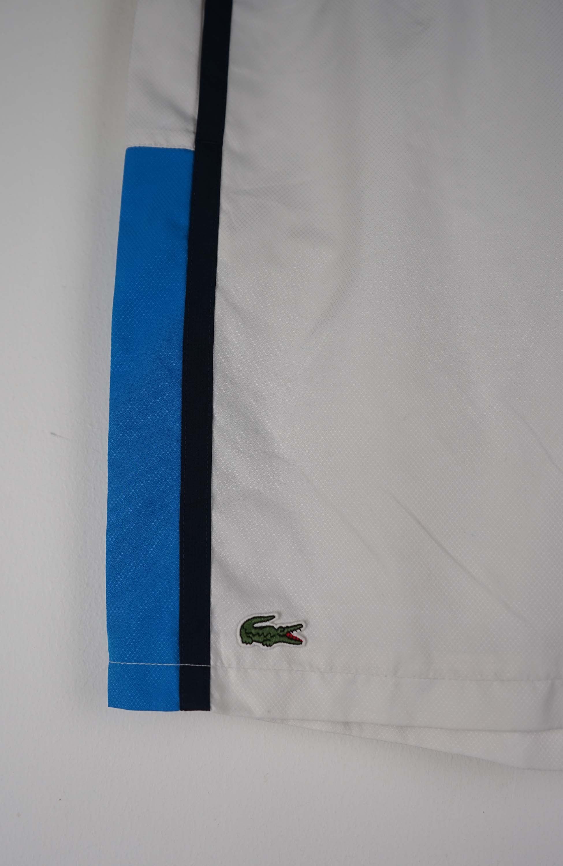 VINTAGE LACOSTE ACTIVE SHORTS W28 - Image 2