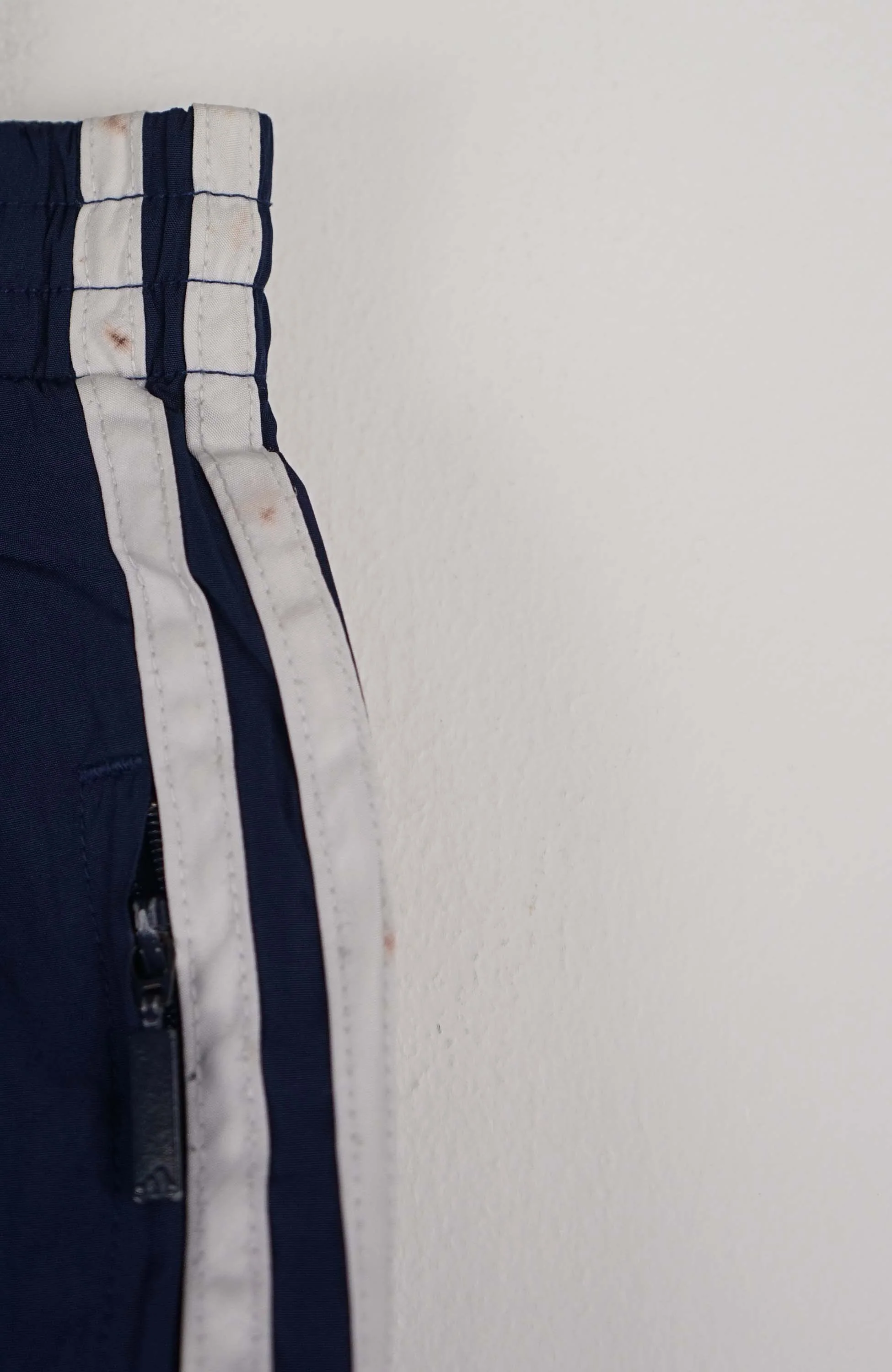 VINTAGE ADIDAS TRACK PANT SHORTS (L) - Image 3