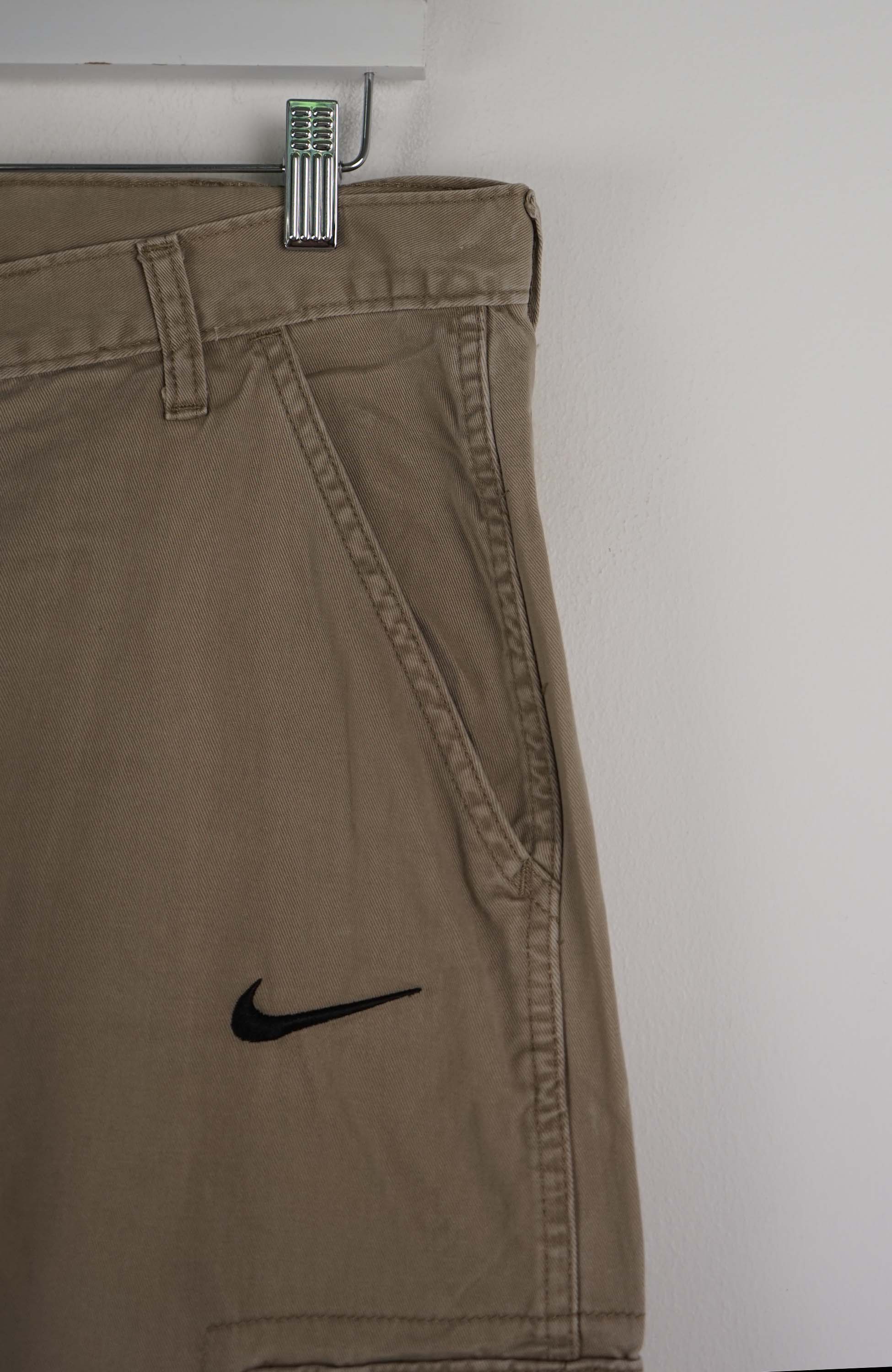 VINTAGE REWORK CARGO PANTS W36 - Image 2