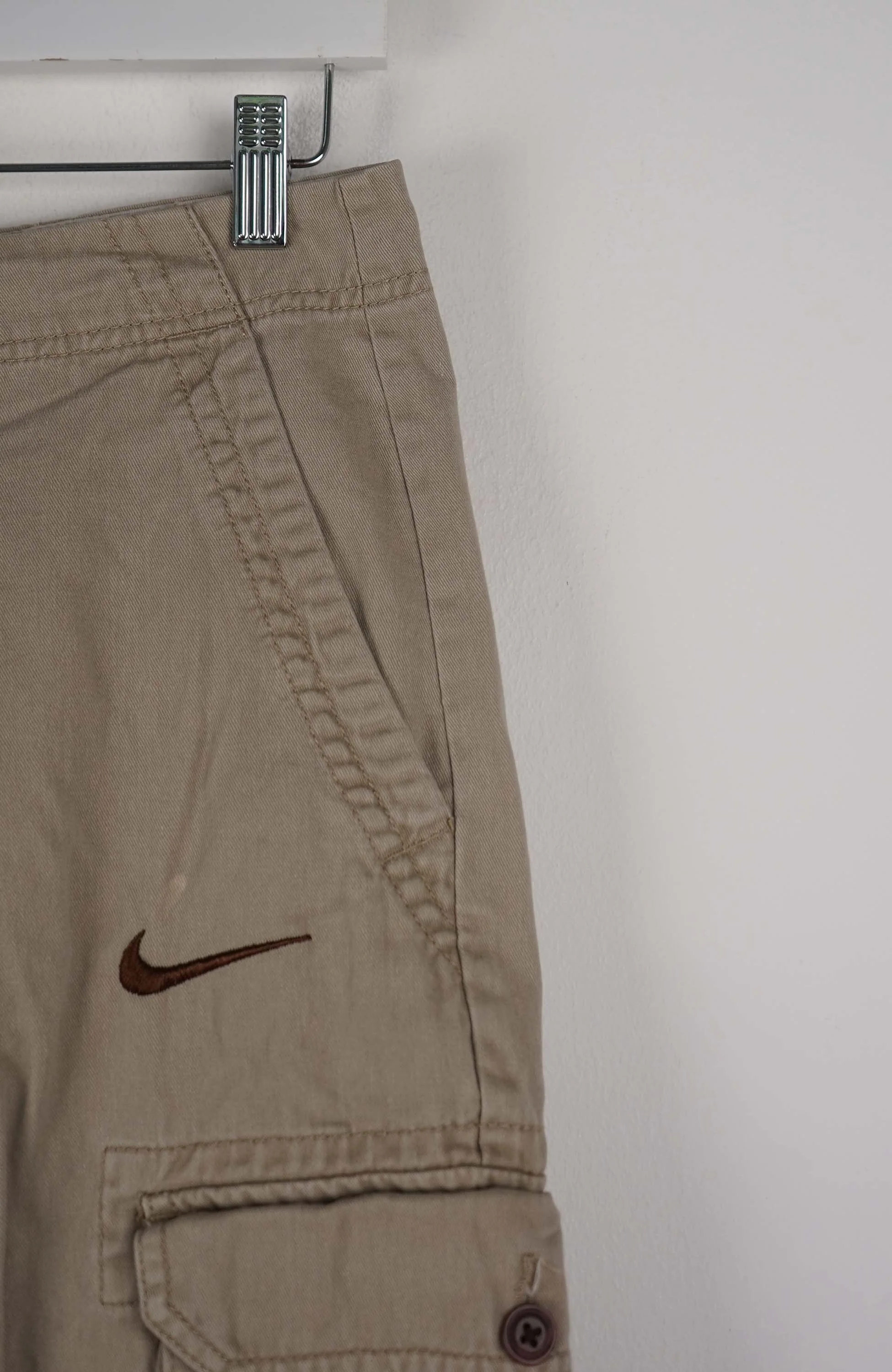 VINTAGE REWORK CARGO SHORTS W31 - Image 2