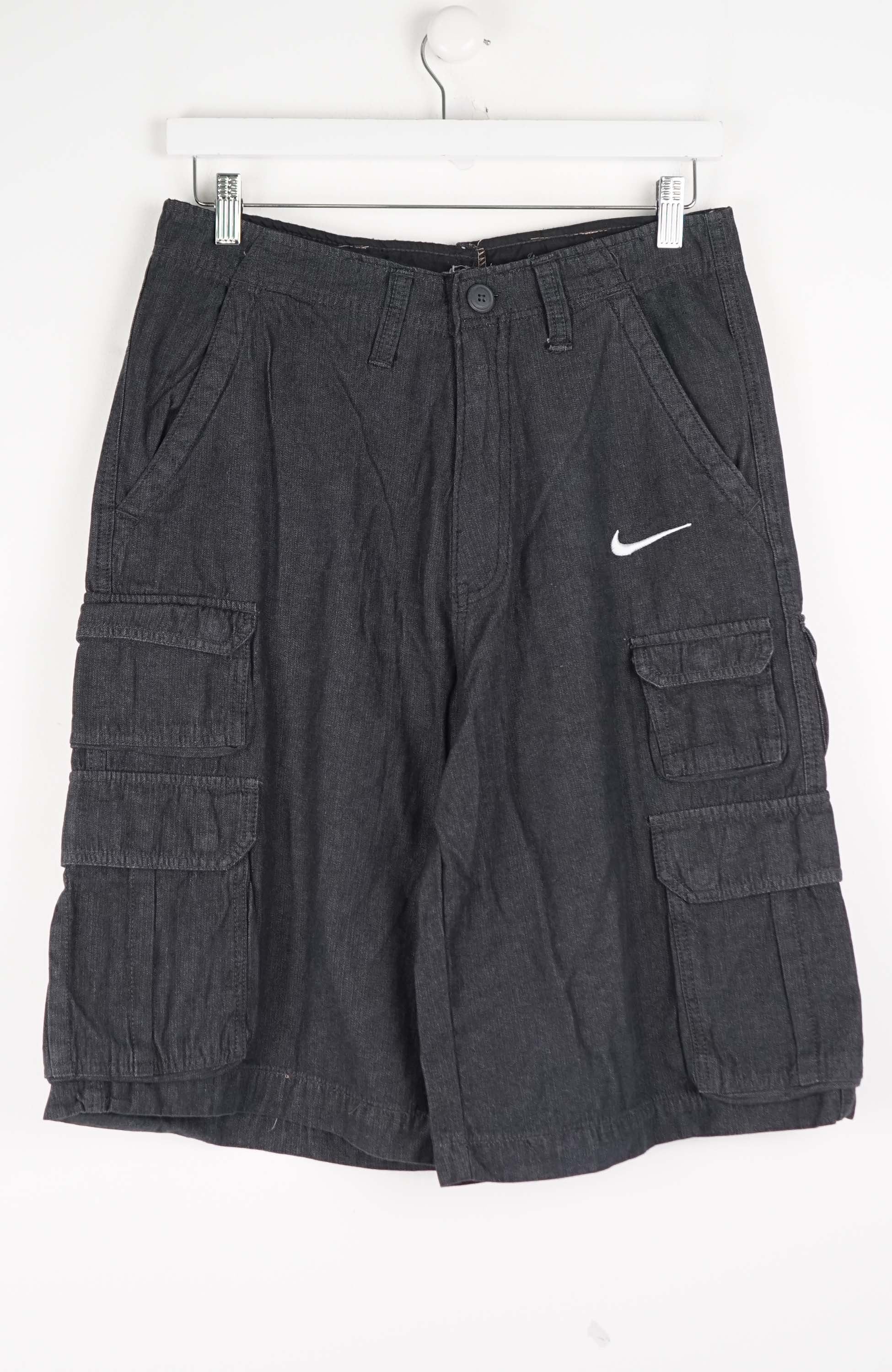 VINTAGE REWORK CARGO SHORTS W30
