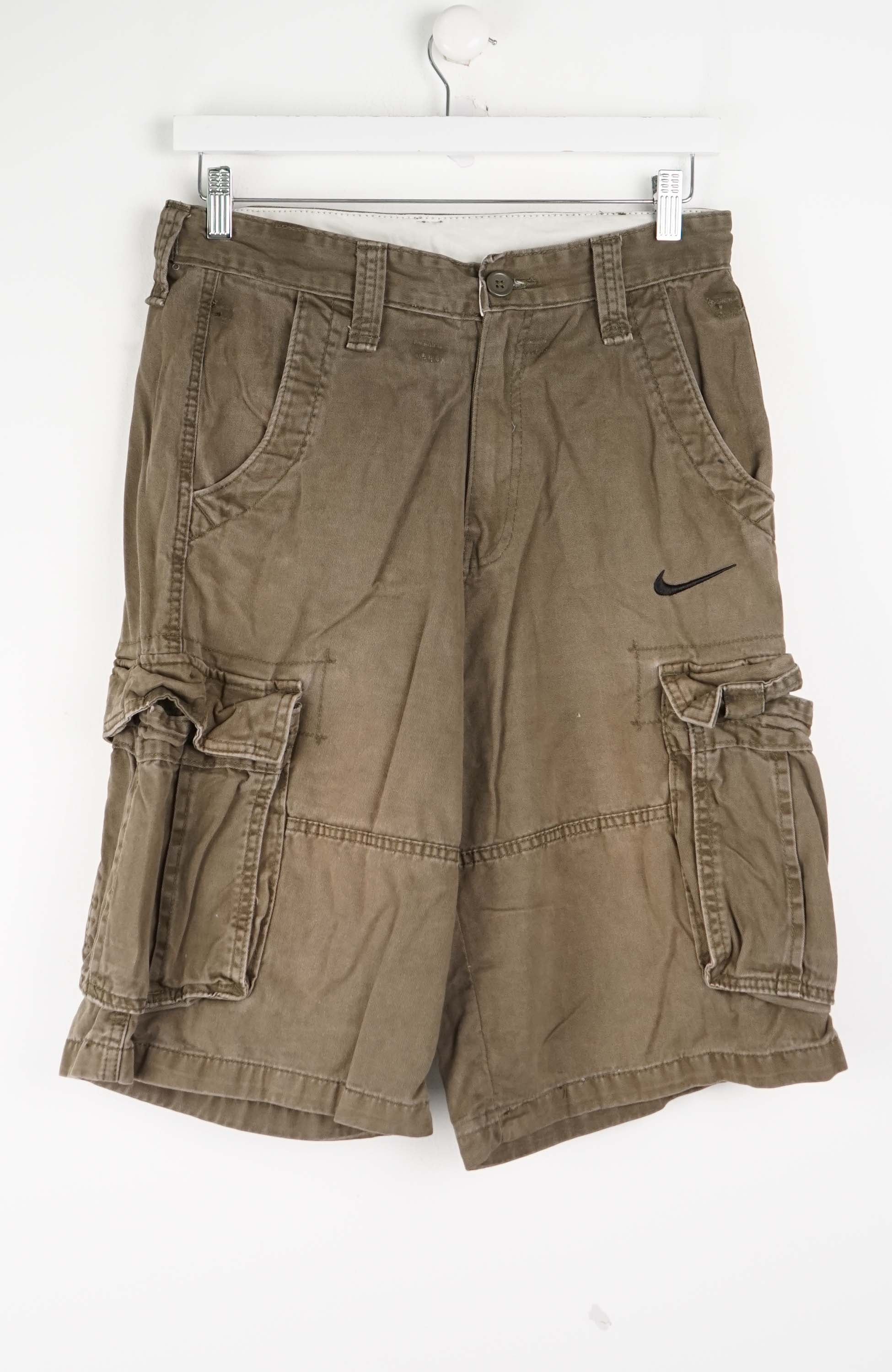 VINTAGE REWORK CARGO SHORTS W30