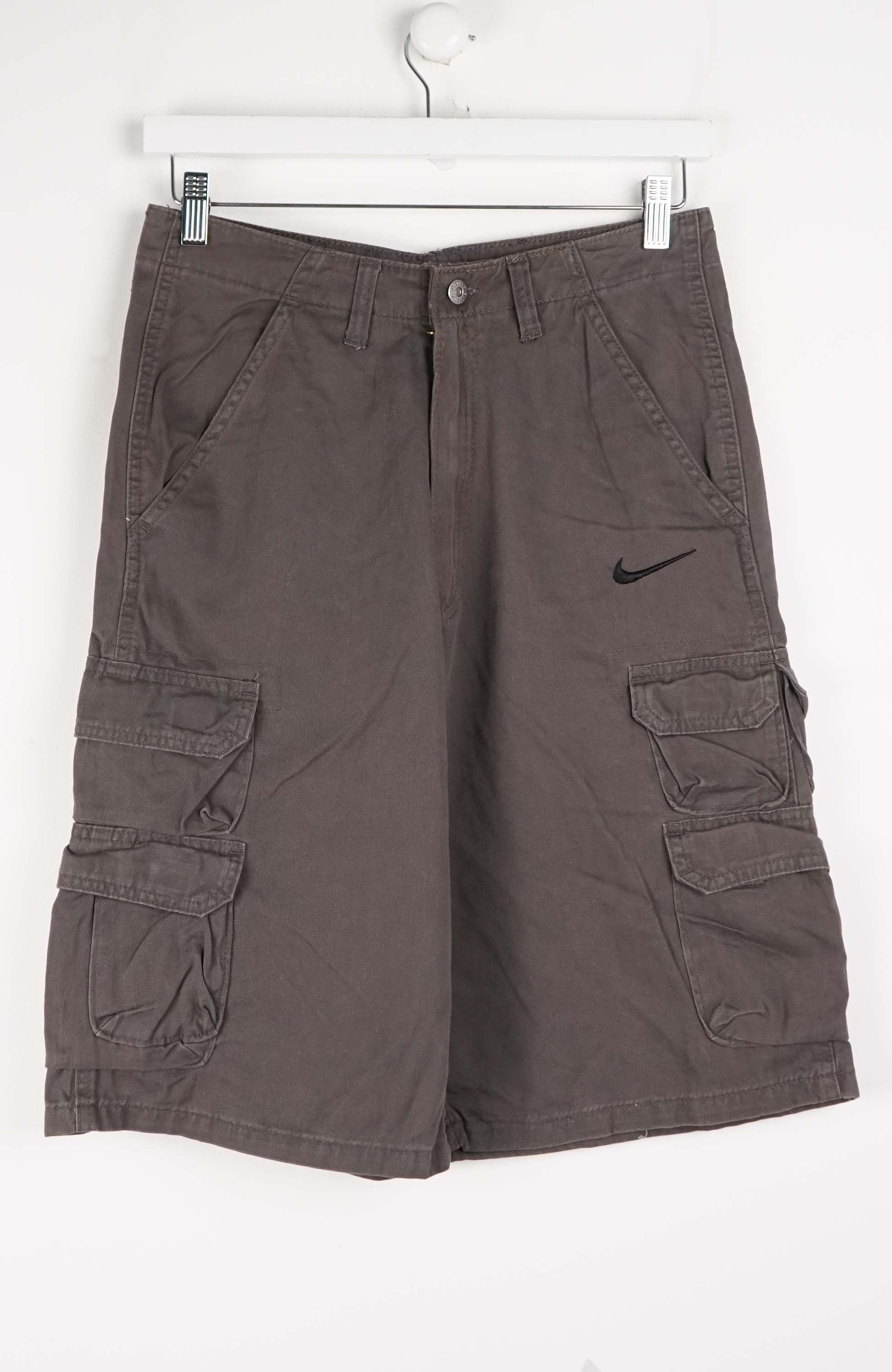 VINTAGE REWORK CARGO SHORTS W28