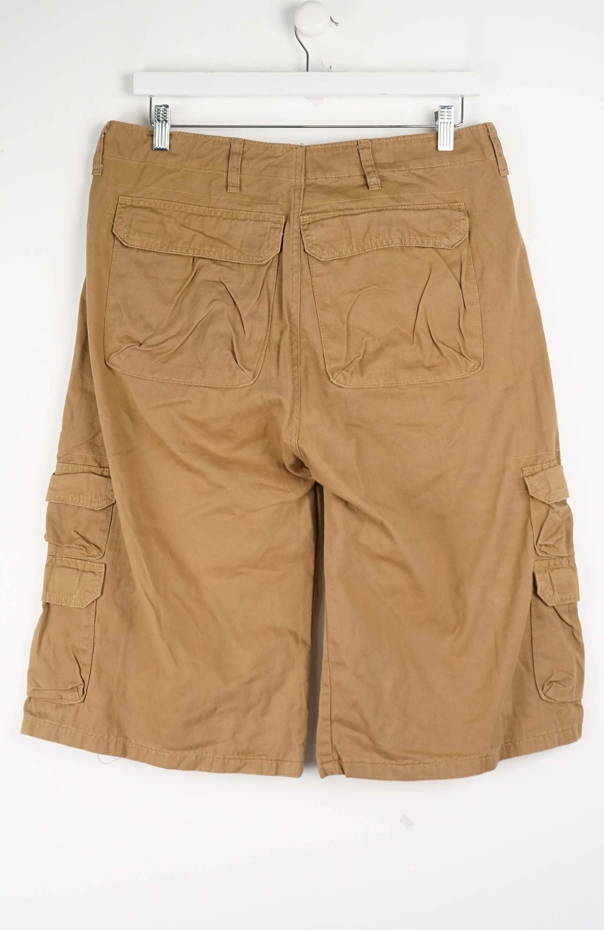 VINTAGE REWORK CARGO SHORTS W32 - Image 3