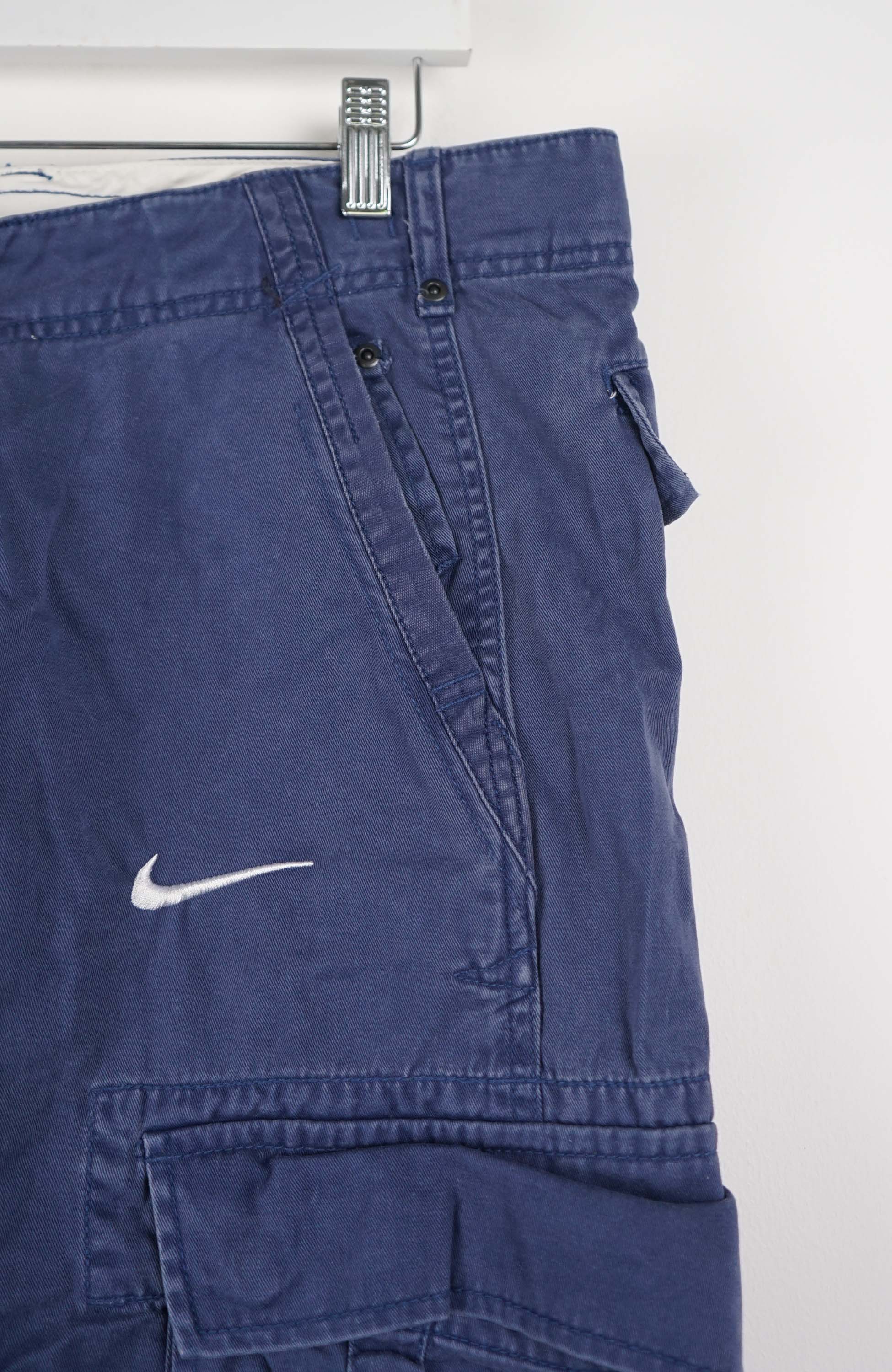 VINTAGE REWORK CARGO SHORTS W36 - Image 2