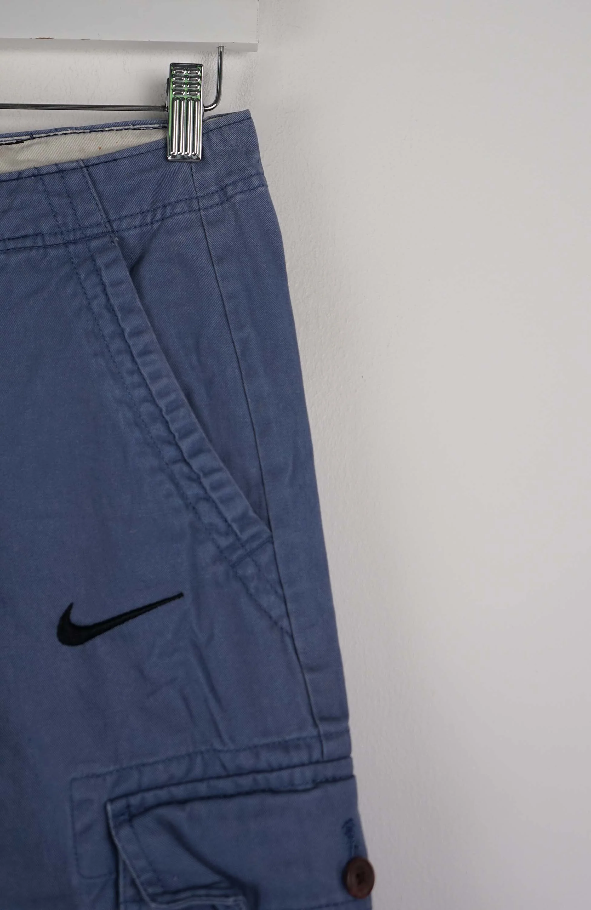 VINTAGE REWORK CARGO SHORTS W27 - Image 2
