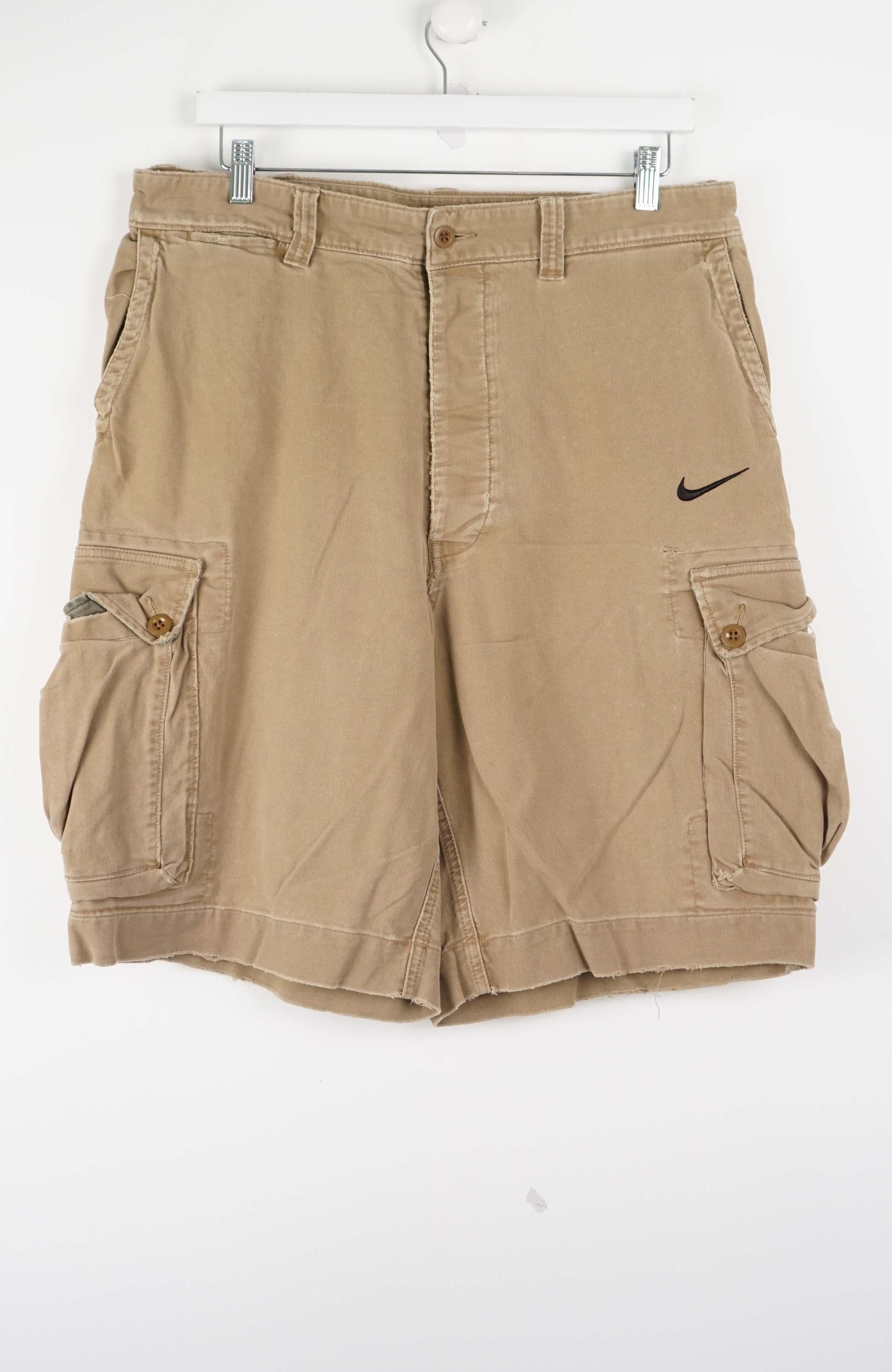 VINTAGE REWORK CARGO SHORTS W36