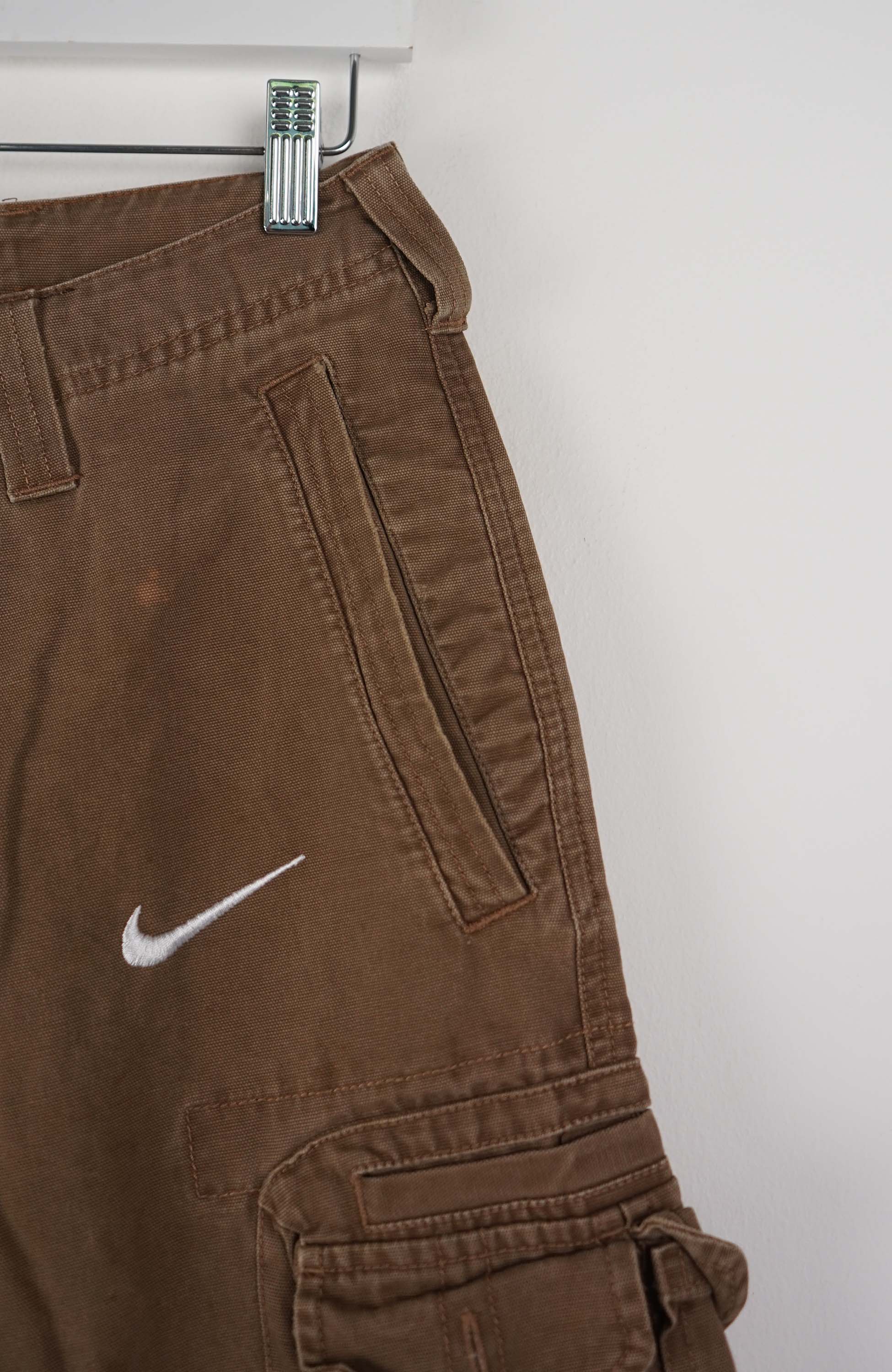 VINTAGE REWORK CARGO SHORTS W28 - Image 2